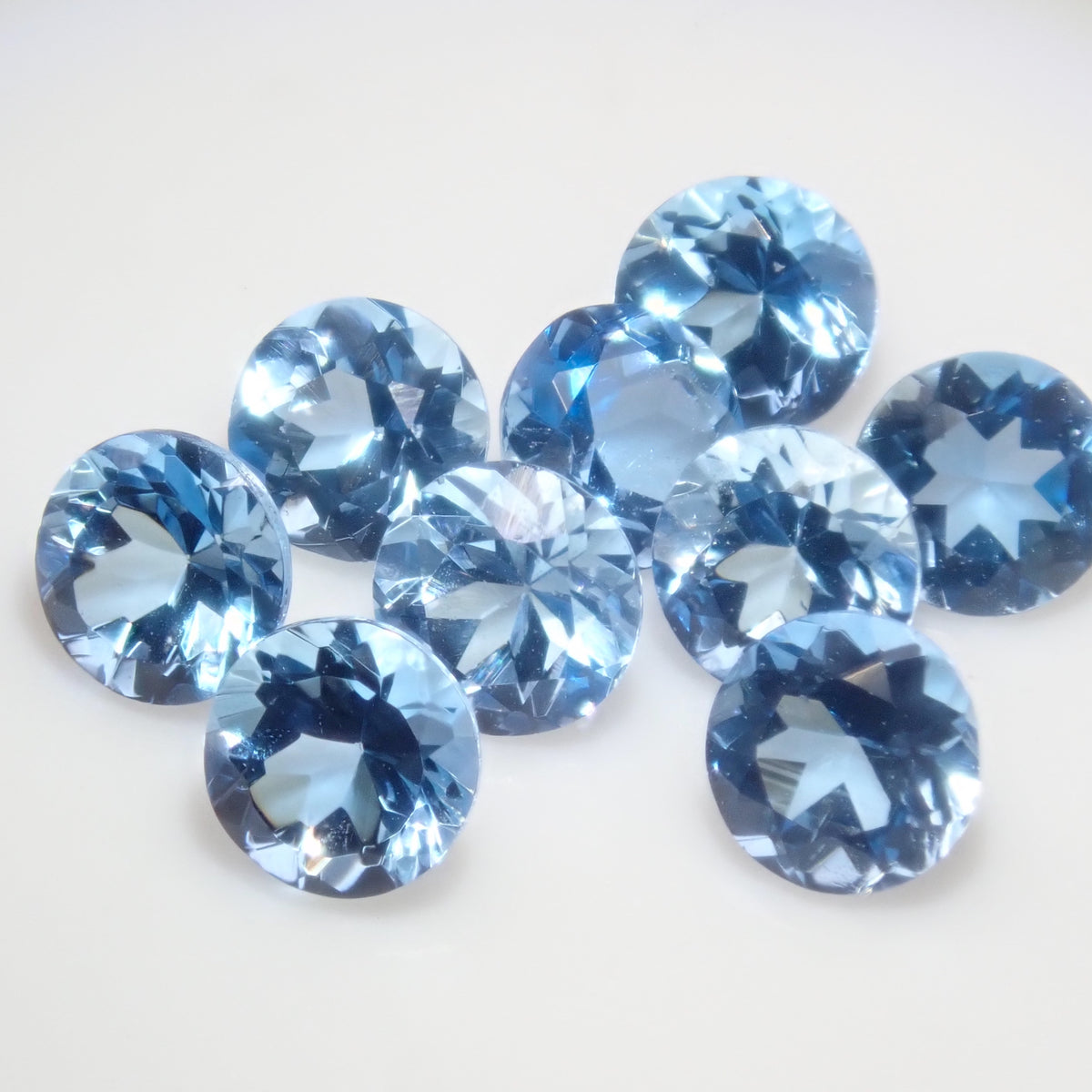 ブラジル産サンタマリアアクアマリン1石（3月誕生石,平均0.39ct)《複数 