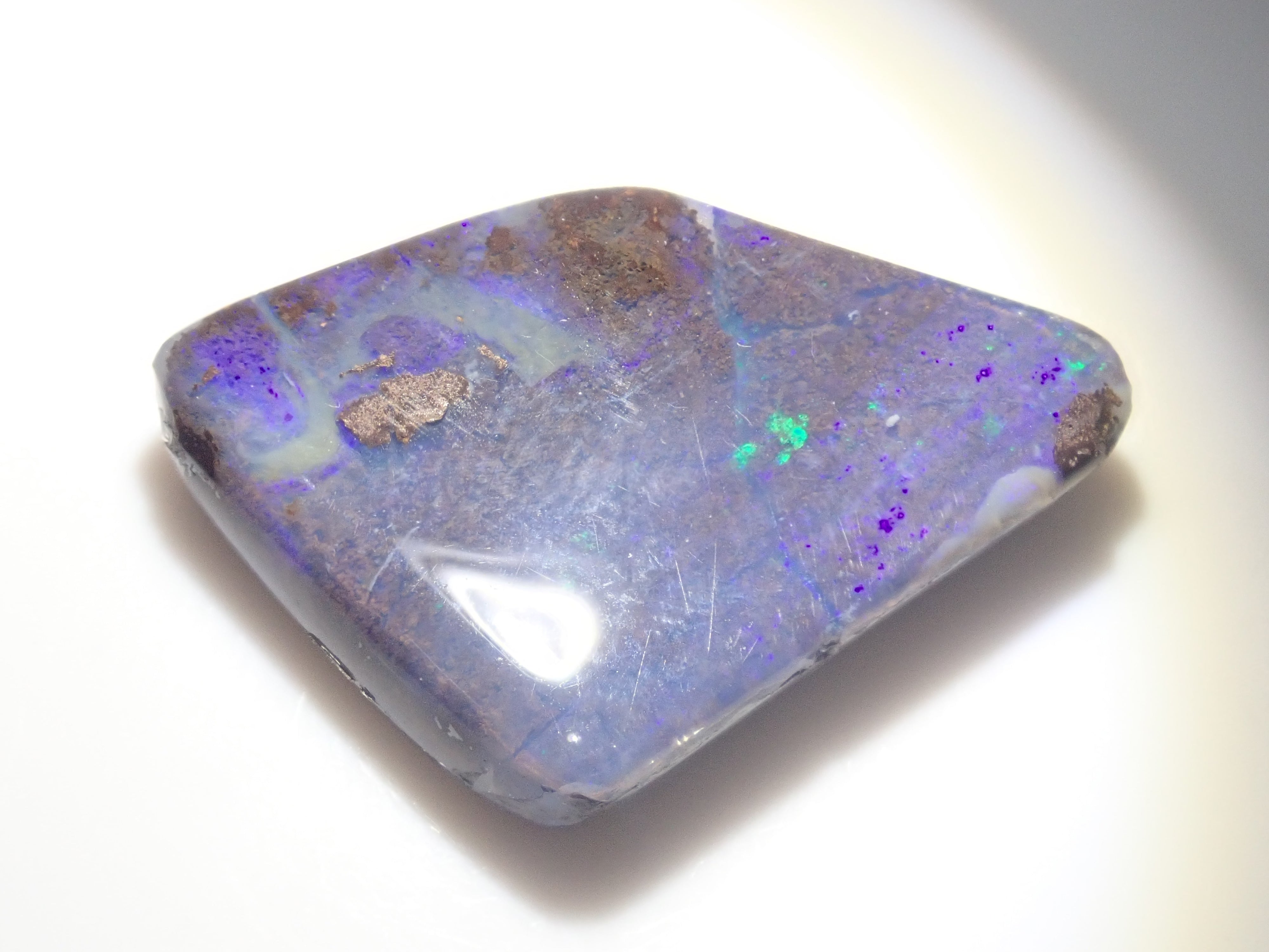 Limited to 5 stones: 1 loose Australian boulder opal (average 12.5ct) Multiple purchase discounts available