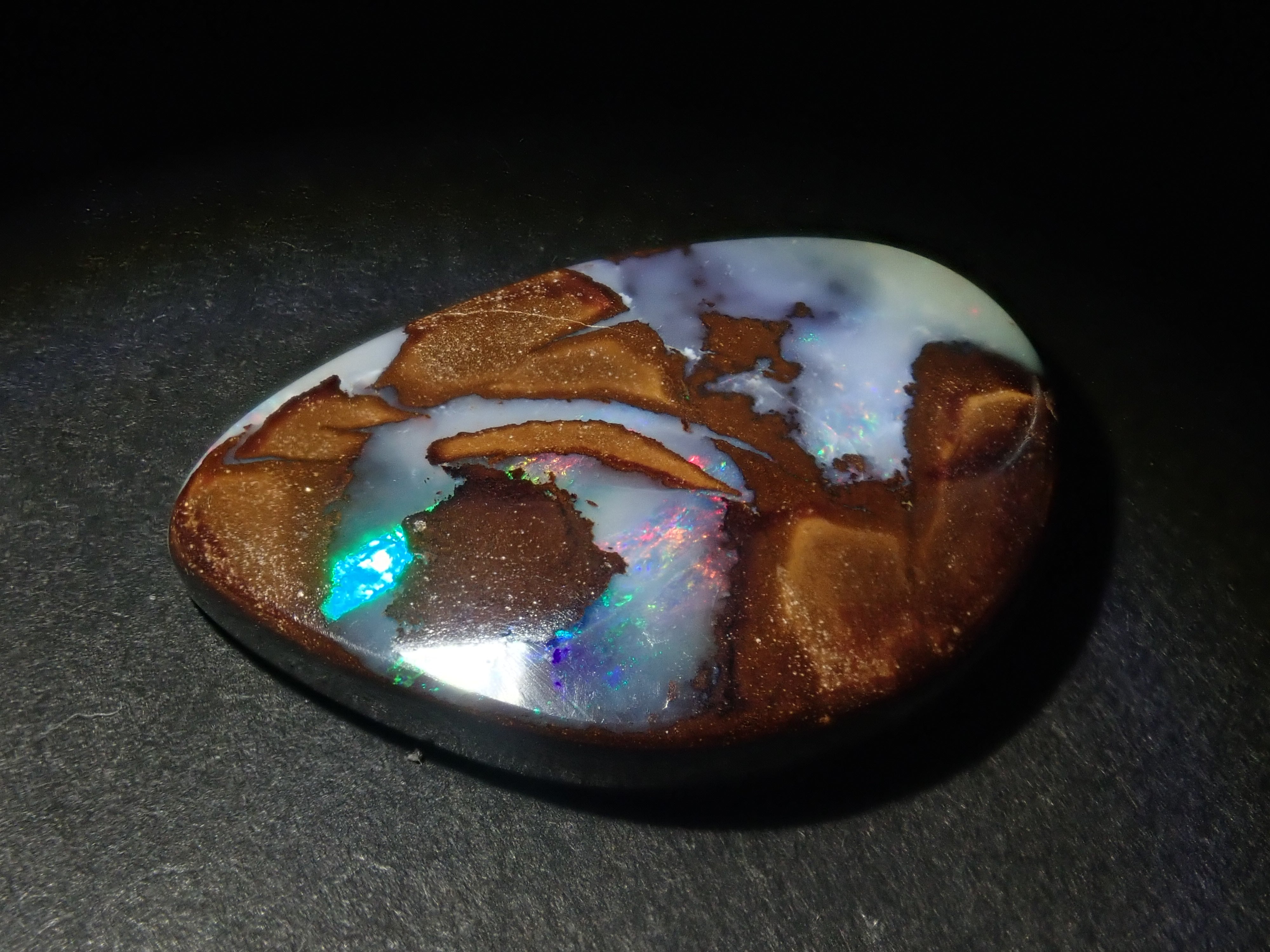 Limited to 5 stones: 1 loose Australian boulder opal (average 12.5ct) Multiple purchase discounts available