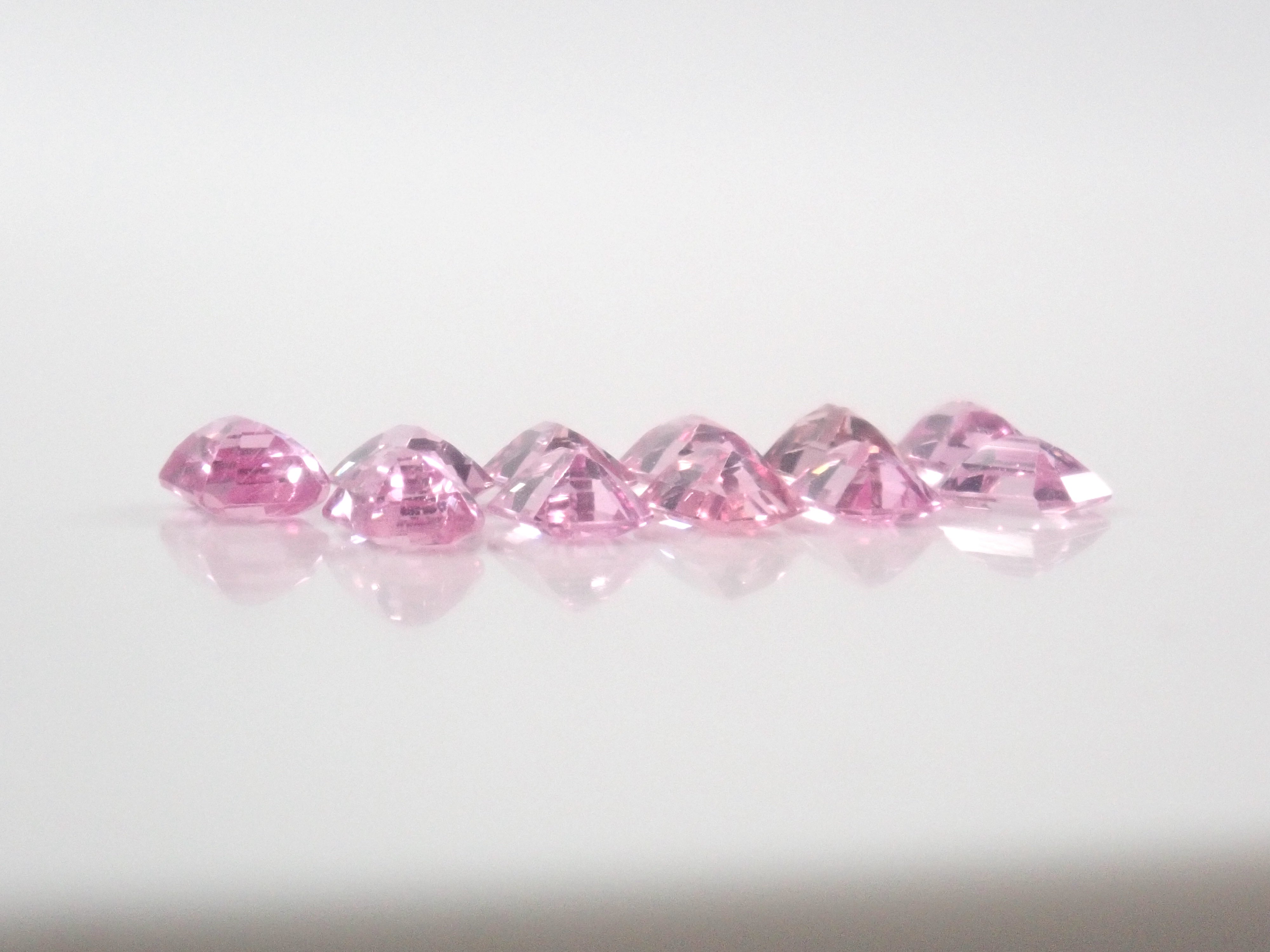 [Sale 6/] 10:00 PM - Limited 11 Stones - Sri Lankan Pink Sapphire (Emerald Cut) Average 0.73ct (Multiple Purchase Discount Available)