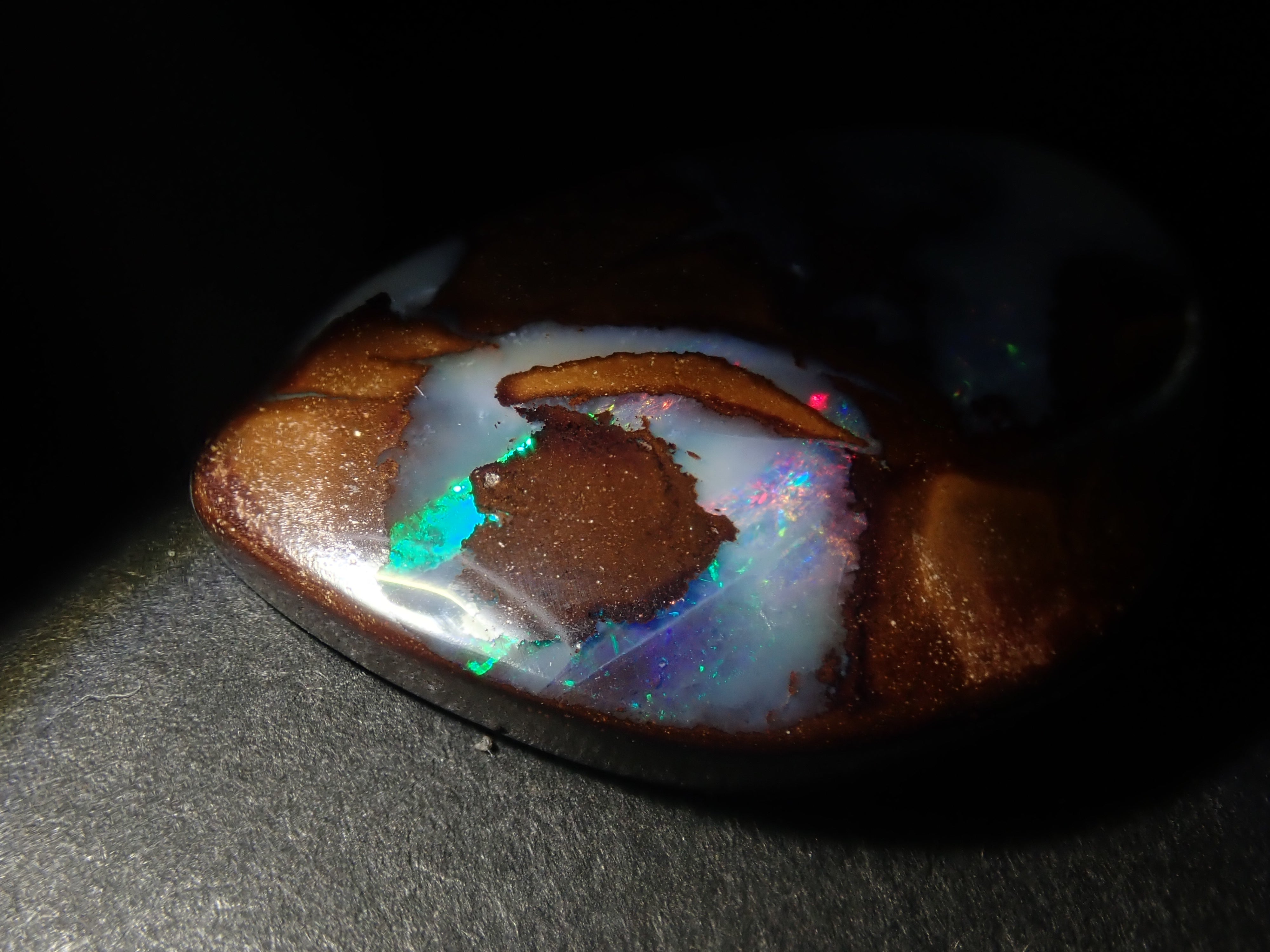 Limited to 5 stones: 1 loose Australian boulder opal (average 12.5ct) Multiple purchase discounts available