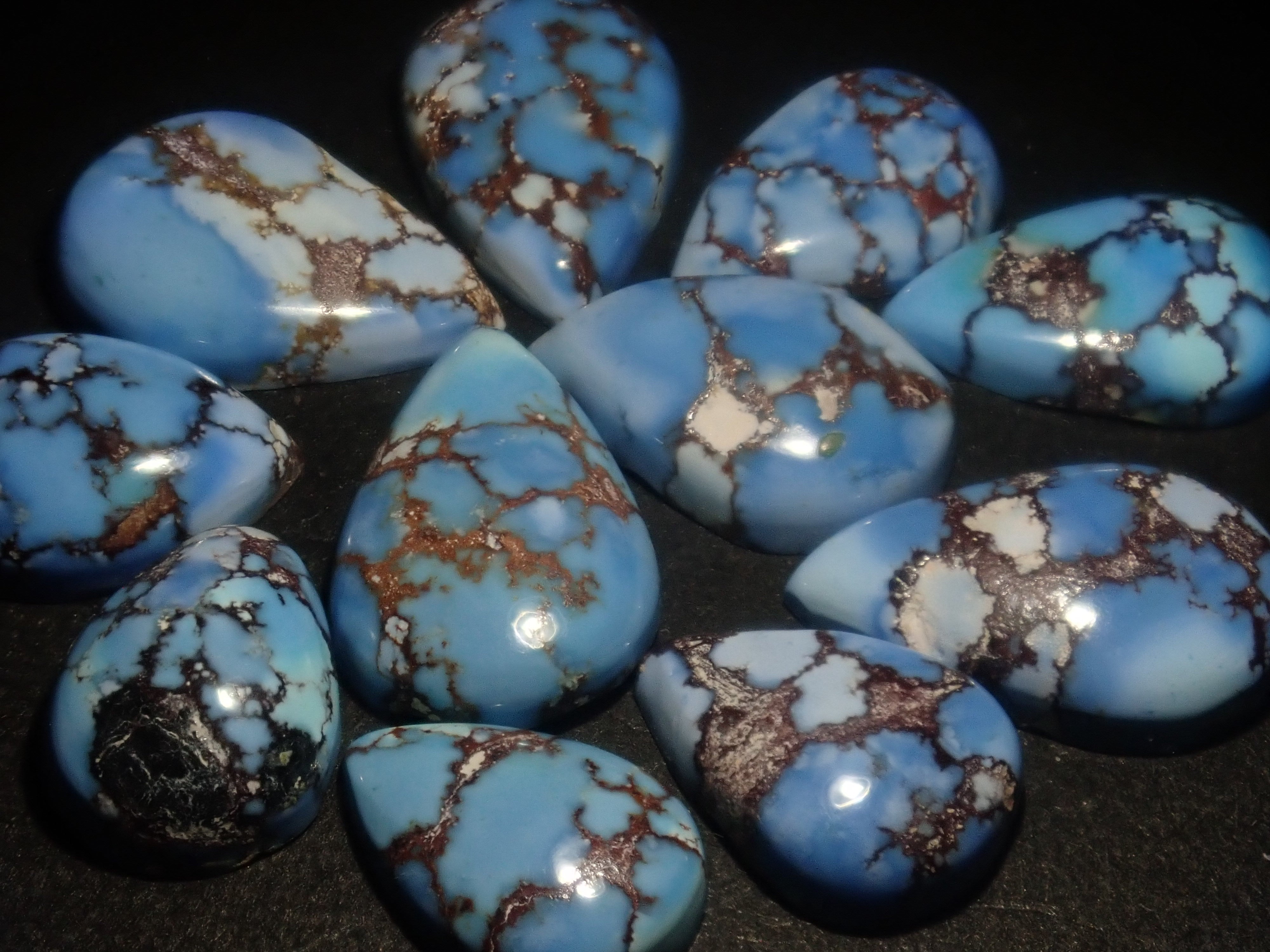 【2/28 22時販売】《限定11石》カザフスタン産ゴールデンヒルターコイズ（トルコ石,12月誕生石,平均1.3ct）《複数購入割引有》　