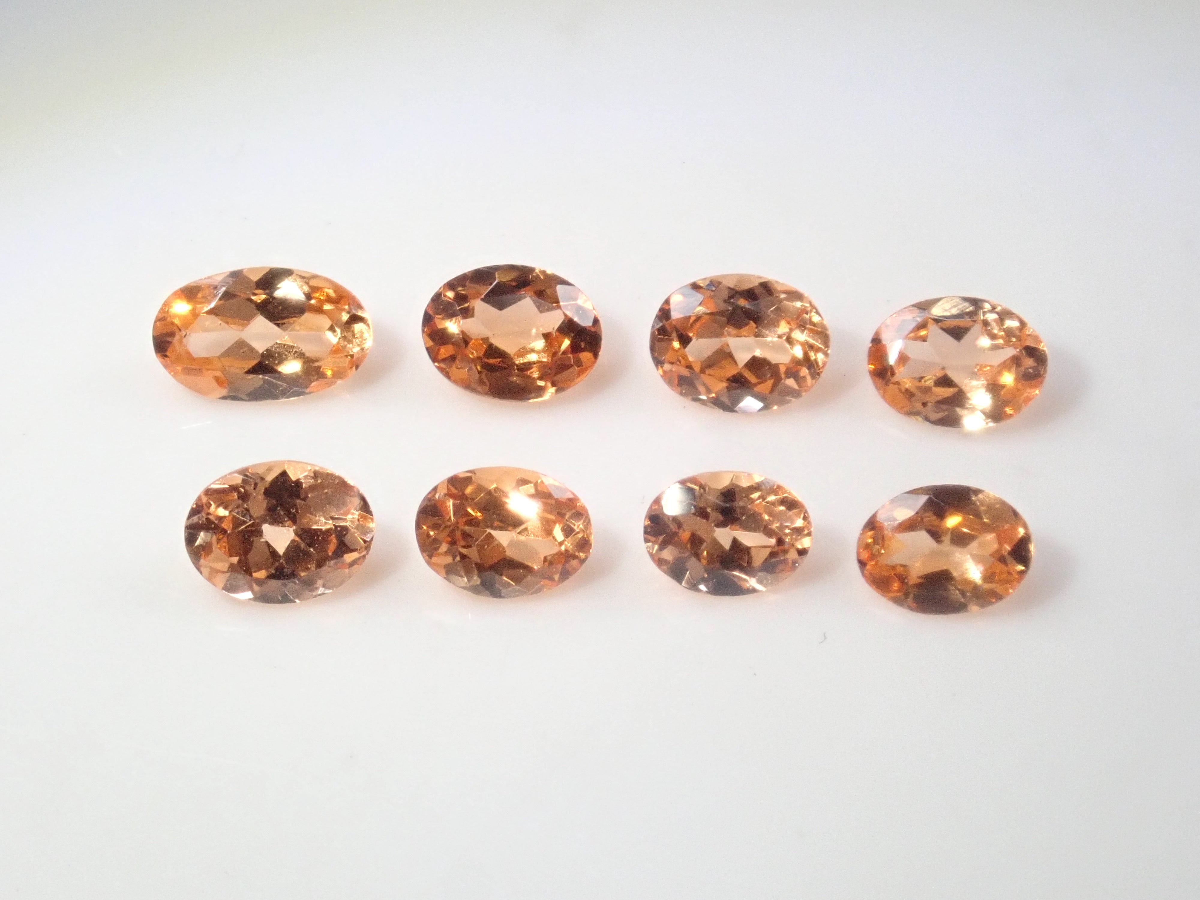 Limited to 8 stones: 1 loose spessartine garnet from Tanzania. Discounts available for multiple purchases.