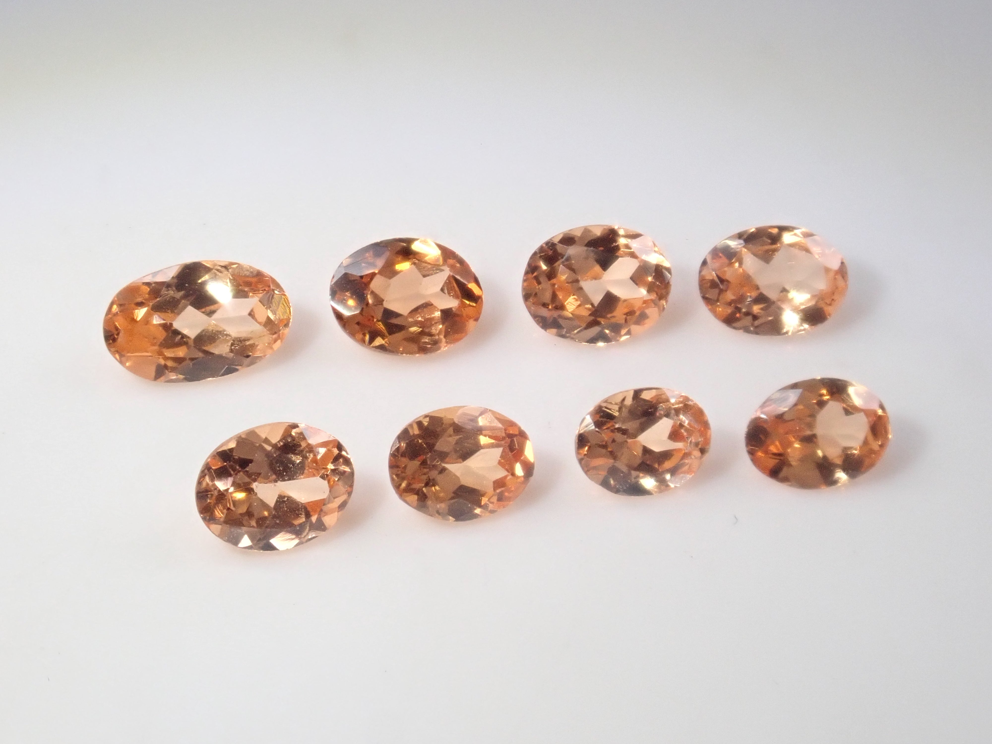 Limited to 8 stones: 1 loose spessartine garnet from Tanzania. Discounts available for multiple purchases.