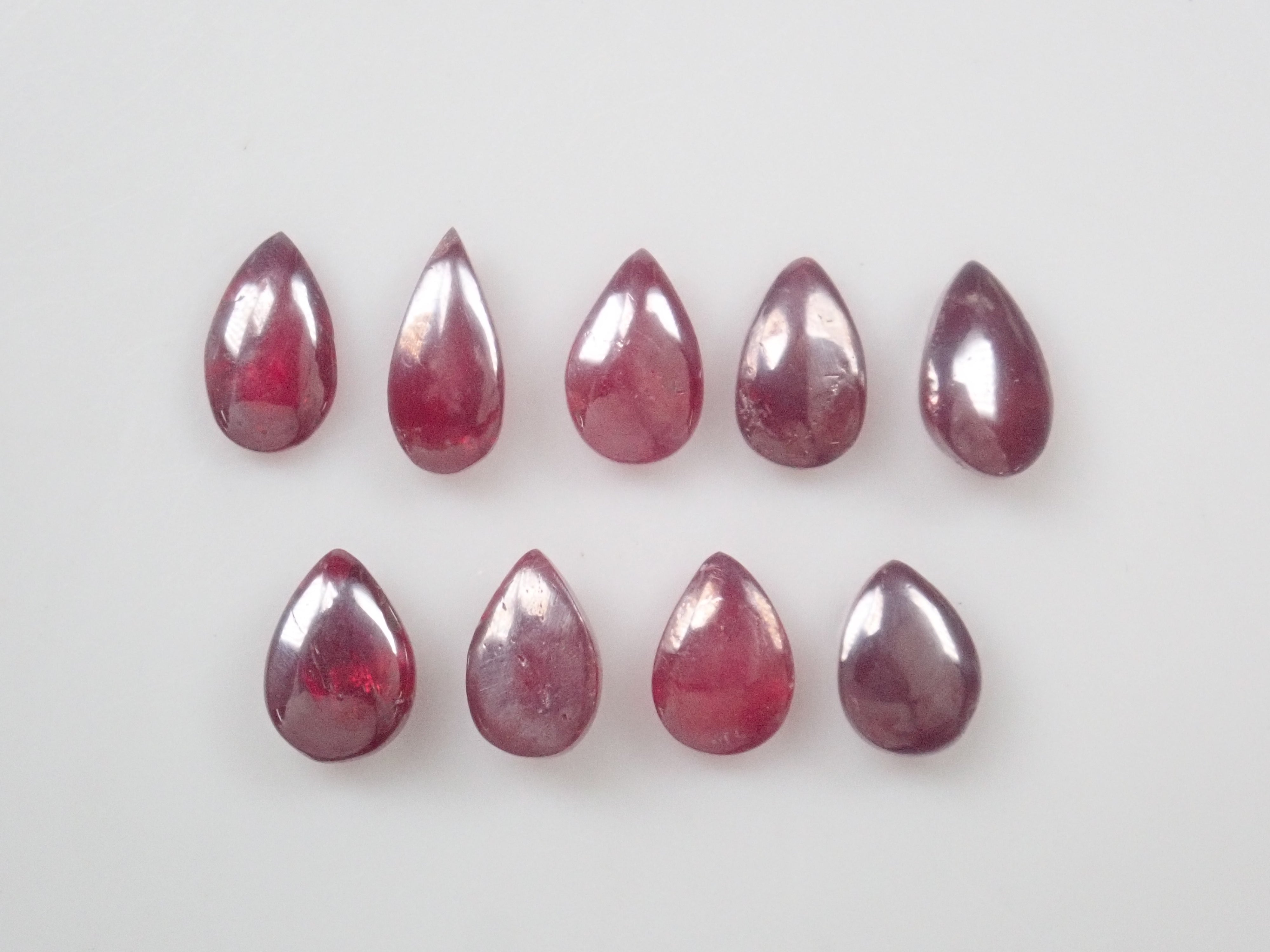 [Available at 10 PM on August 14th] Limited to 9 stones: 1 loose Chinese cinnabar (pear-shaped) stone (certificate of authenticity included for each stone) [Multiple purchase discounts available]