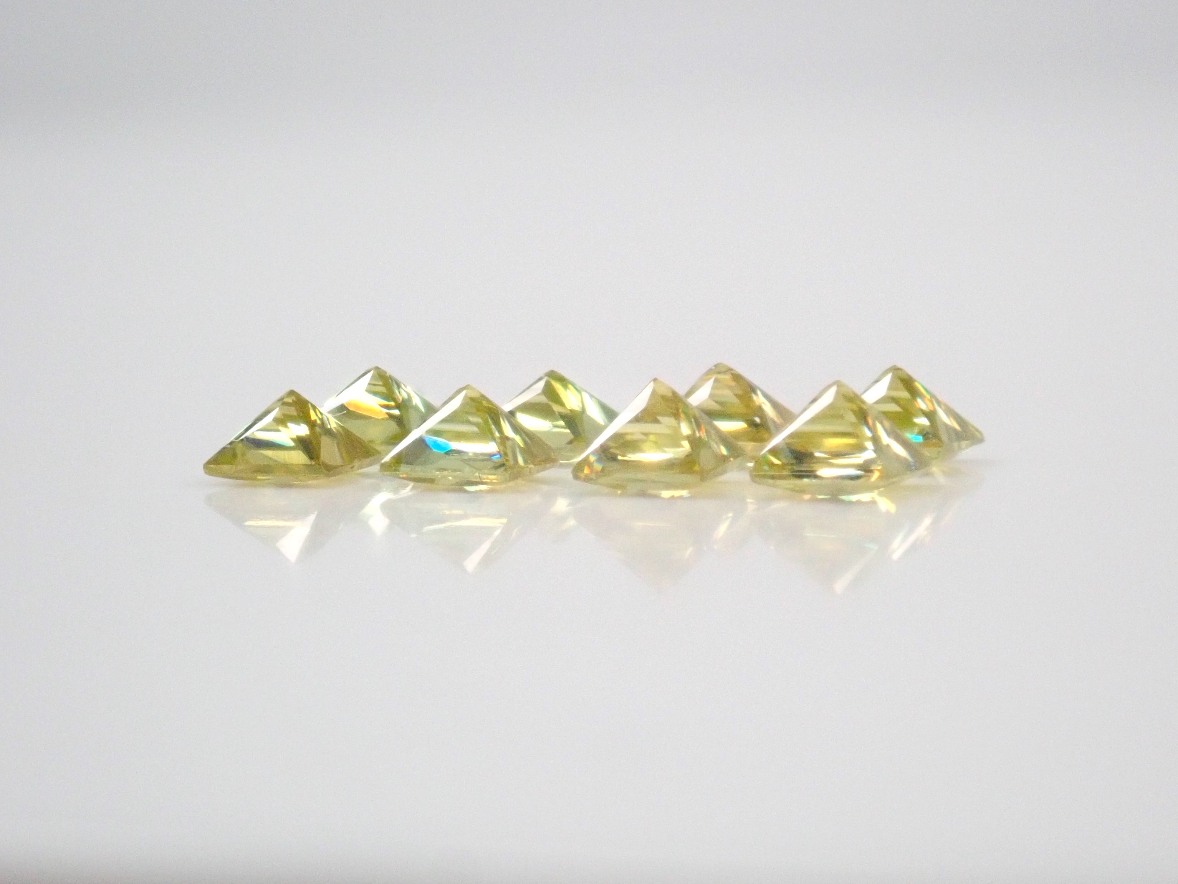 Limited to 8 stones: 1 loose sphene stone from Madagascar (3mm, princess cut) Multiple purchase discounts available