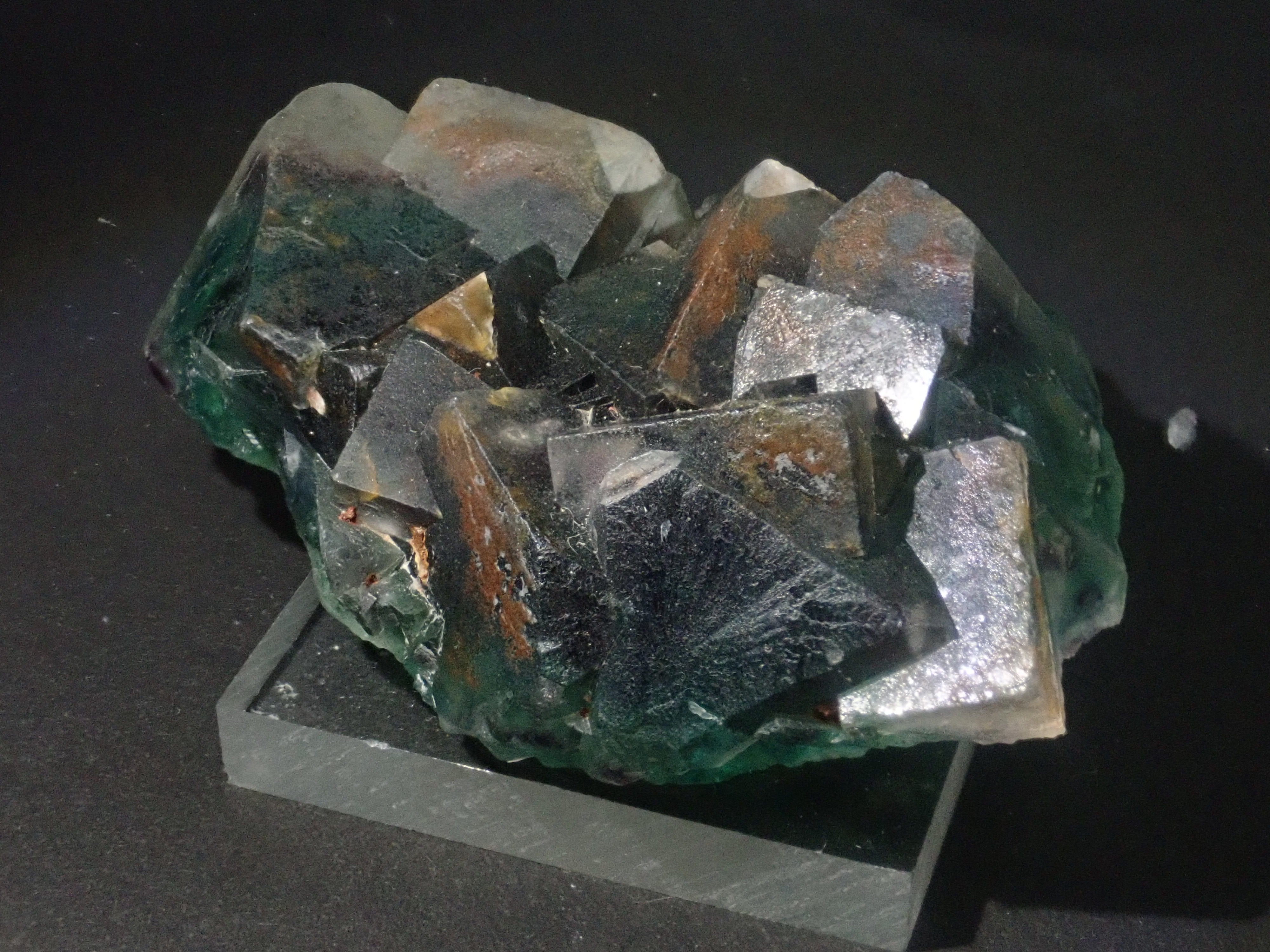 Fluorite rough stone from Namibia 5.0 x 6.3 x 2.0cm