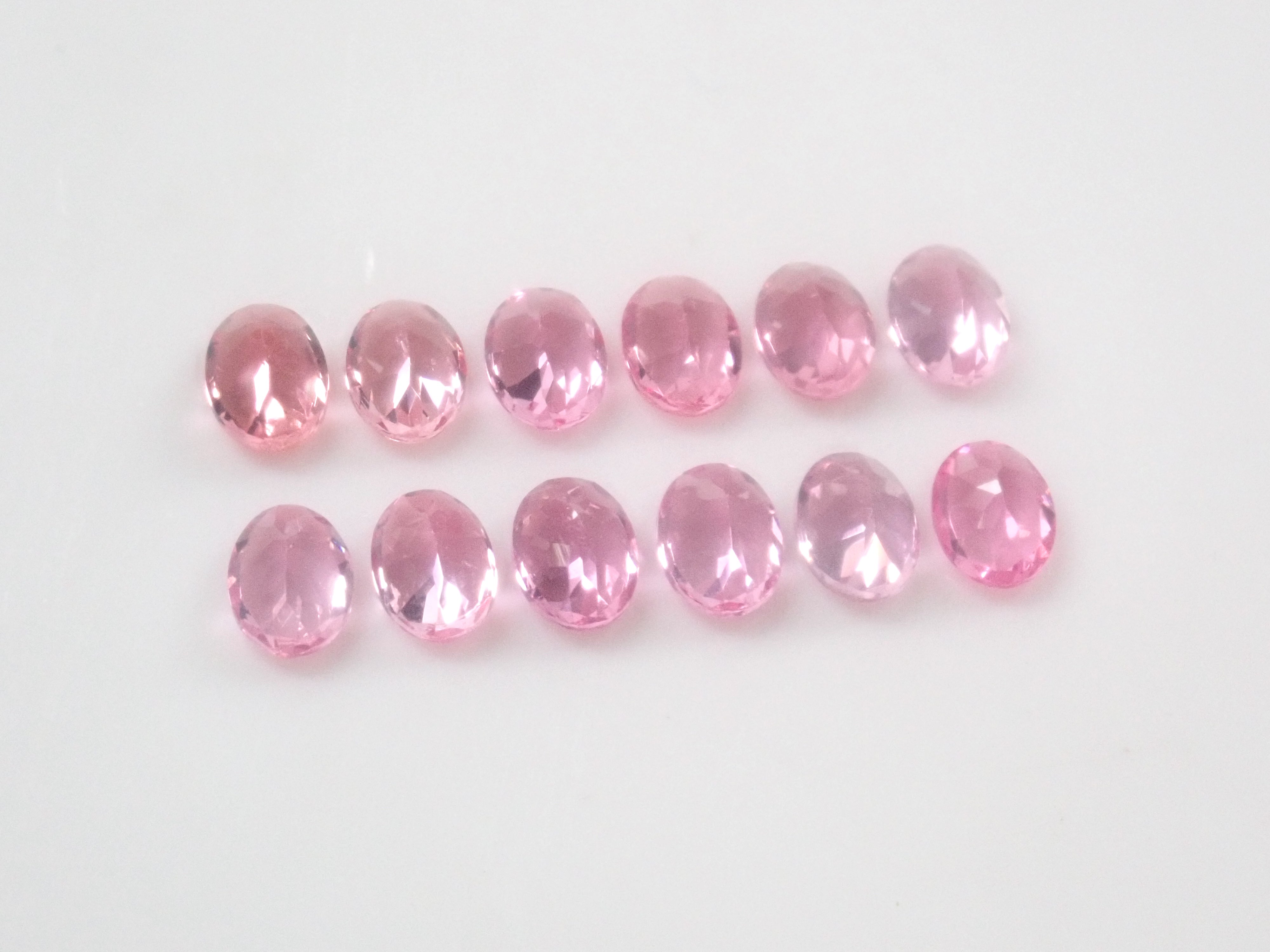【7/20 22時販売】《限定12石》タンザニア産ピンクスピネル1石（約3×4mm,オーバルカット）《複数購入割引有》　