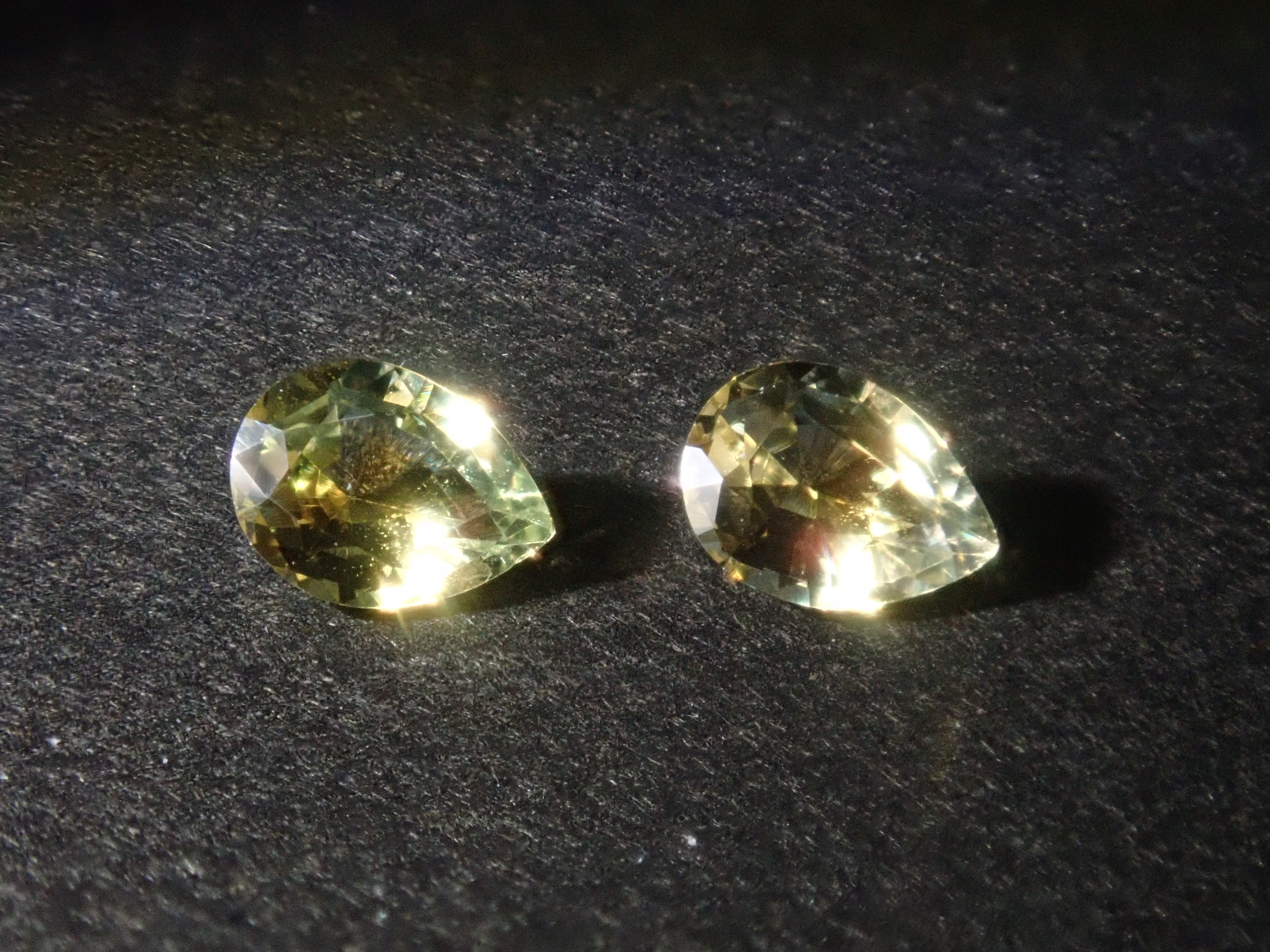 Montana Sapphire 2-Stone Loose Stone Set (Yellow Sapphire) {Multiple Purchase Discounts Available} 