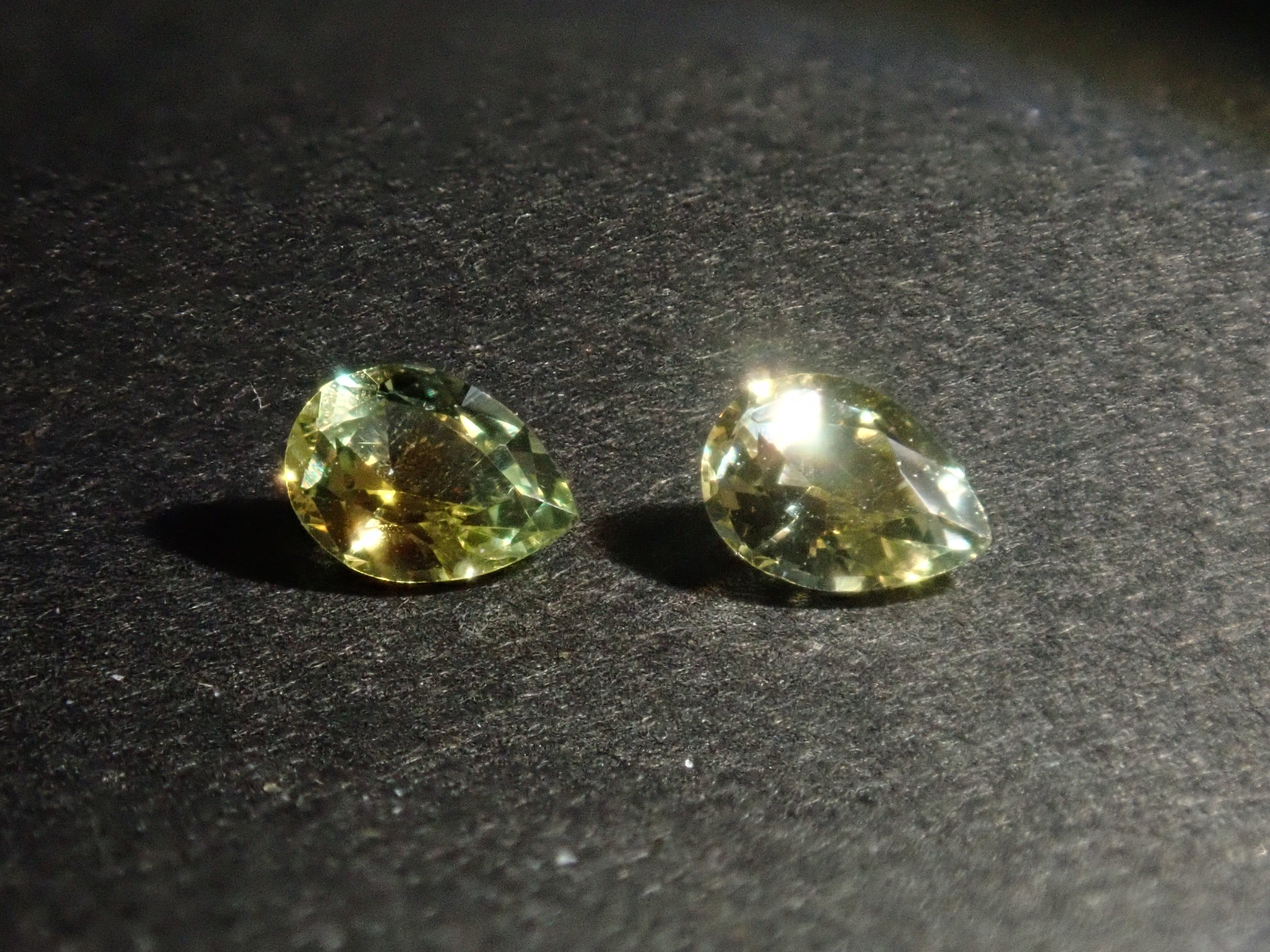 Montana Sapphire 2-Stone Loose Stone Set (Yellow Sapphire) {Multiple Purchase Discounts Available} 