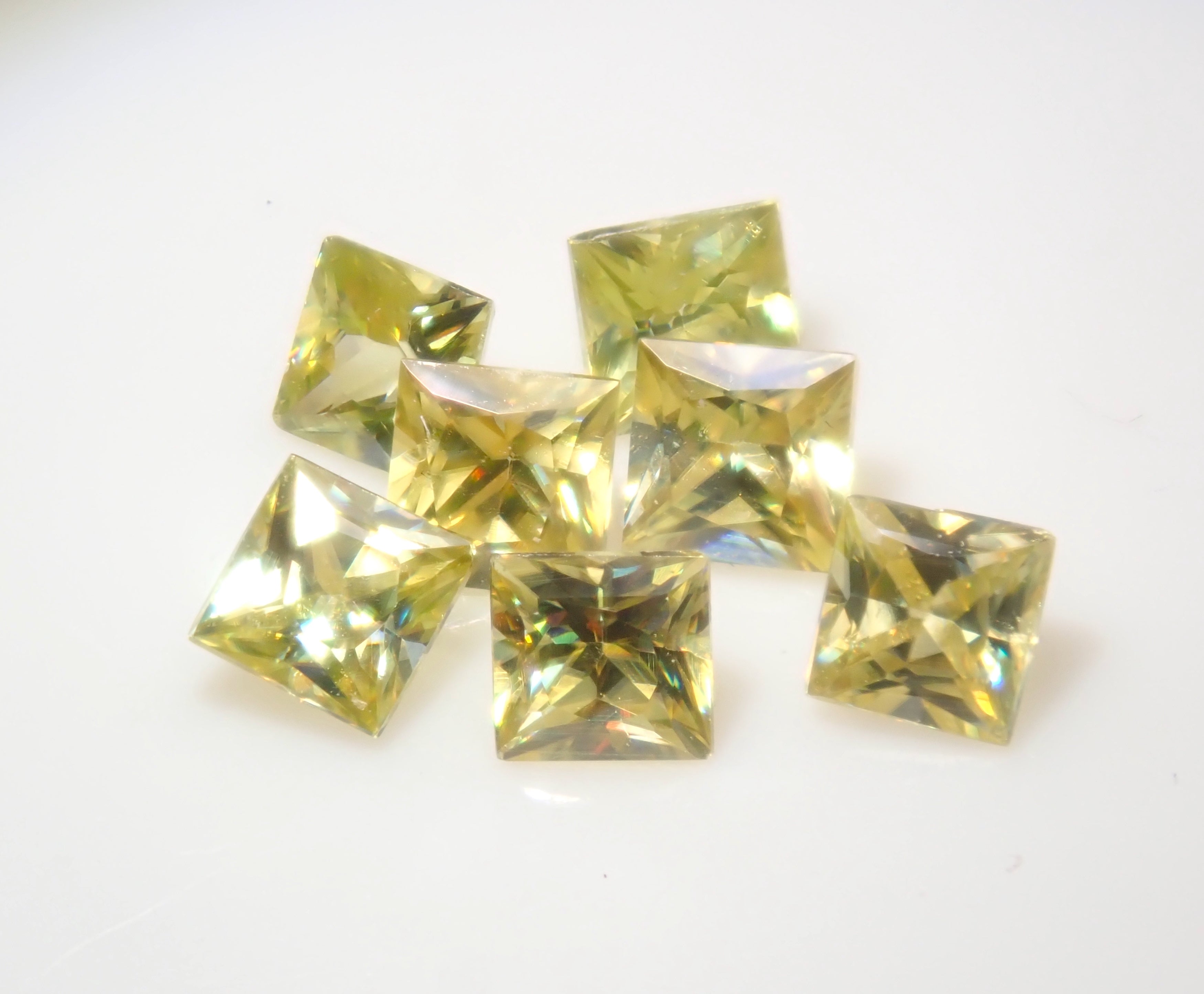 Limited to 7 stones: 1 loose sphene stone from Madagascar (2mm, princess cut) Multiple purchase discounts available