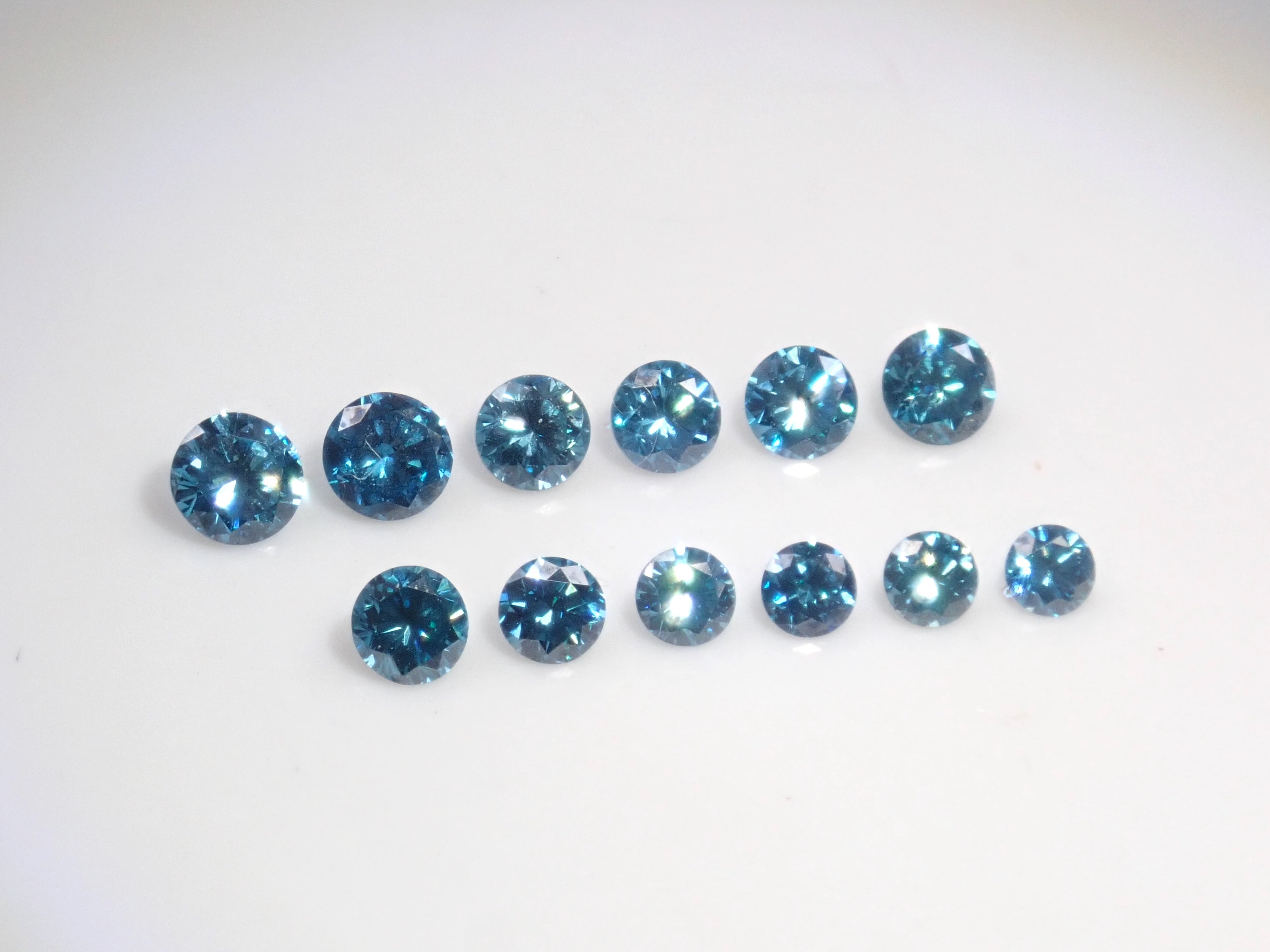 [On sale at 10pm on 2/22] {Limited to 12 pieces} Diamond Gacha💎1 London Blue Diamond Loose (VS class equivalent, 2.0~3.2mm) {Multiple purchase discounts available}