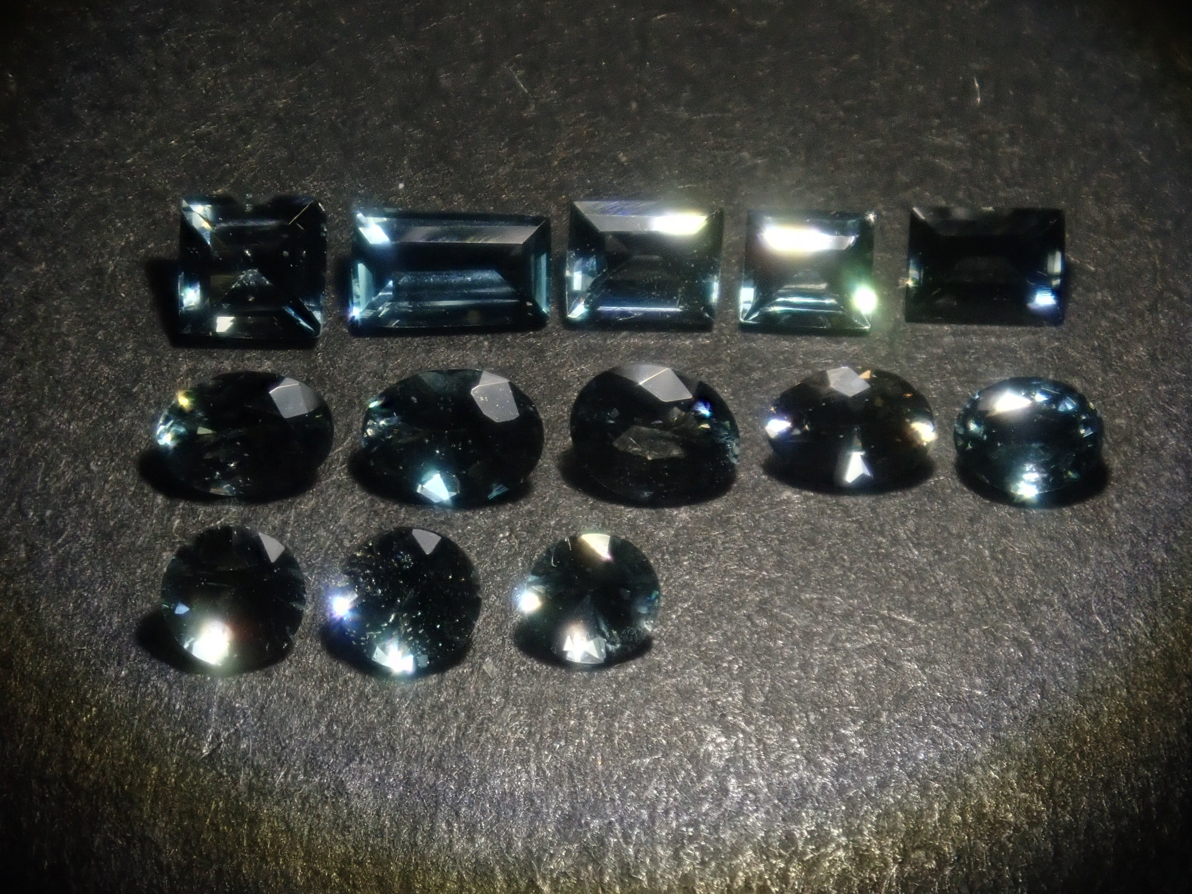 [Sale on 7/ at 10 PM] "Limited to 13 Stones" Madagascar Sapphirine, average 0.09ct "Multiple Purchase Discount Available"
