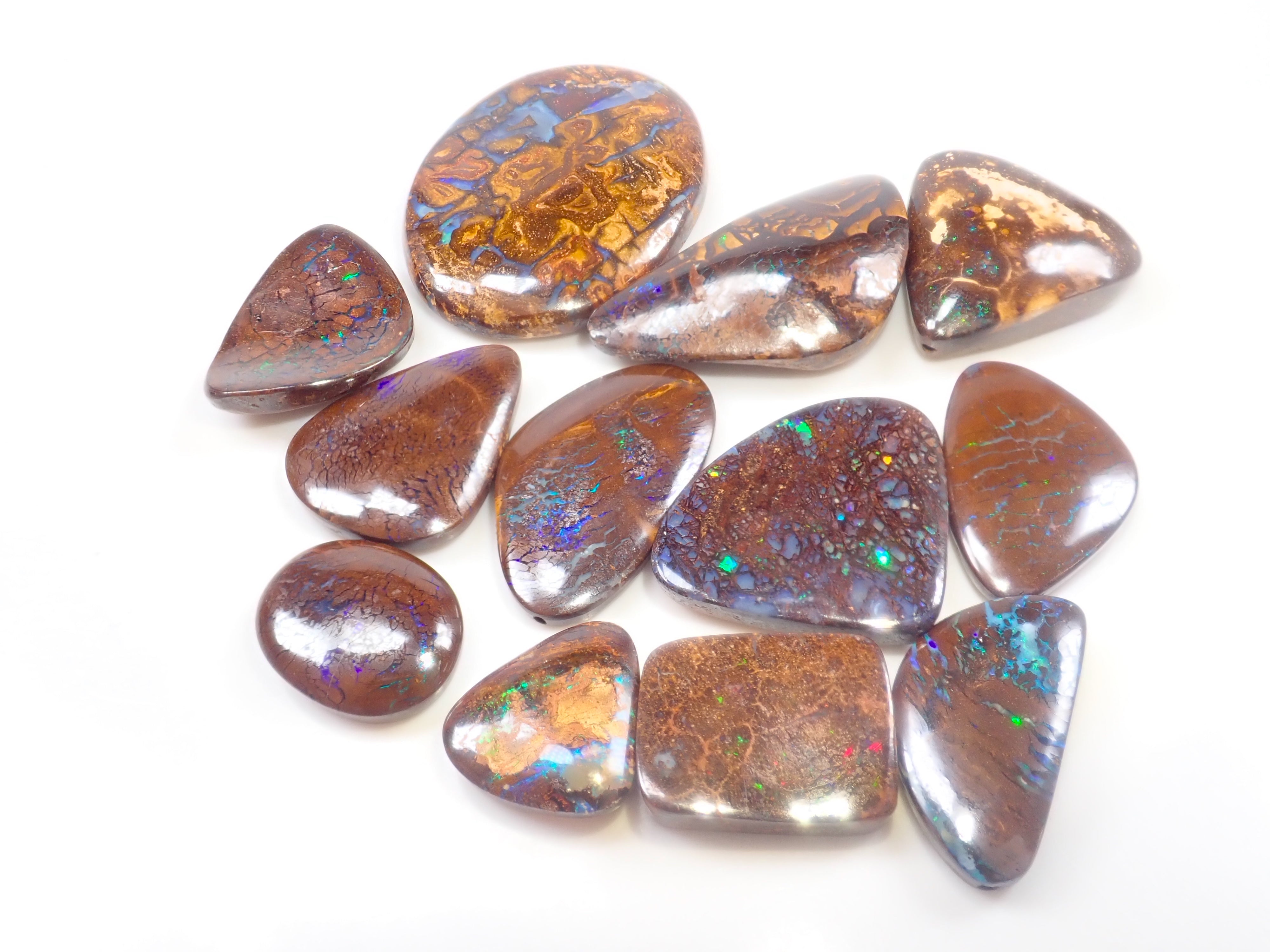 [On sale from 10/18 at 22:00] [Limited to 12 stones] 1 loose iron opal from Australia (average 28ct, October birthstone opal) [Multiple purchase discounts available] 