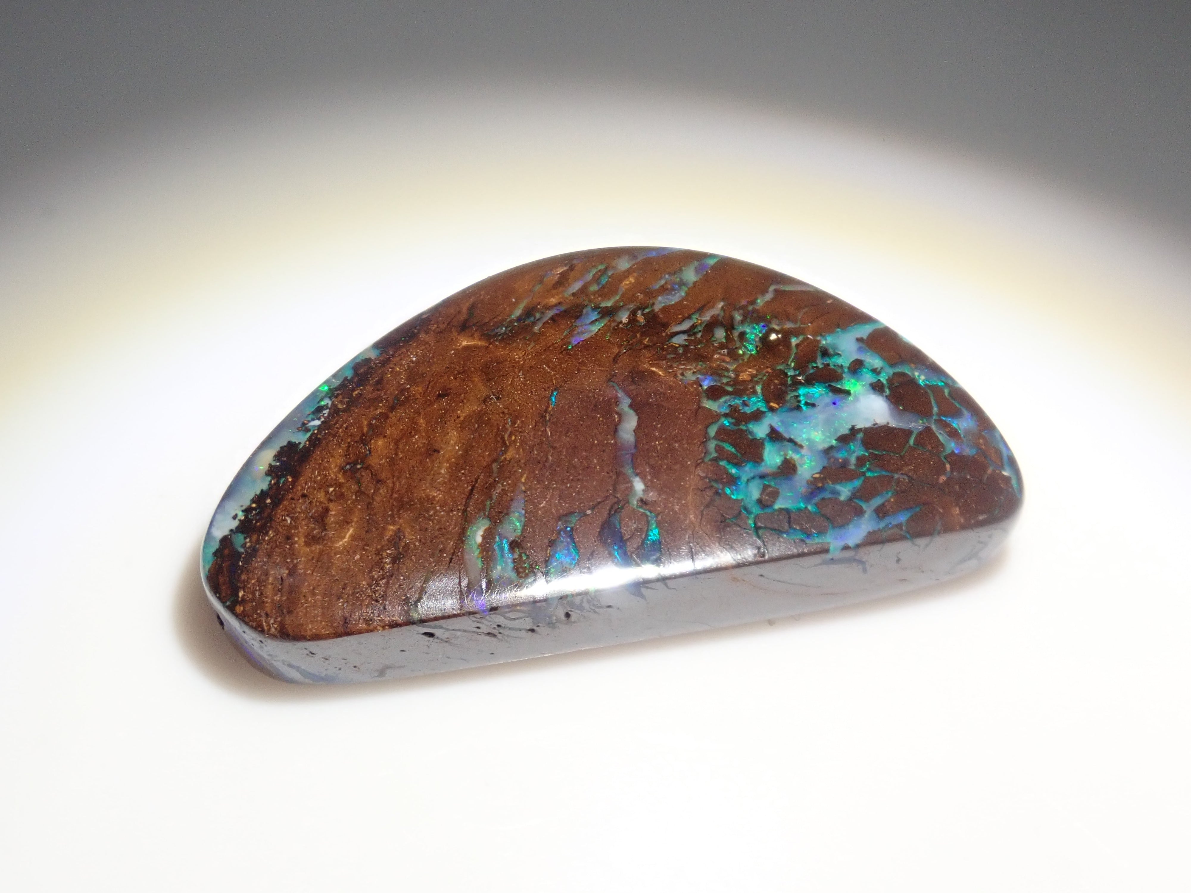 [On sale from 10/18 at 22:00] [Limited to 12 stones] 1 loose iron opal from Australia (average 28ct, October birthstone opal) [Multiple purchase discounts available] 