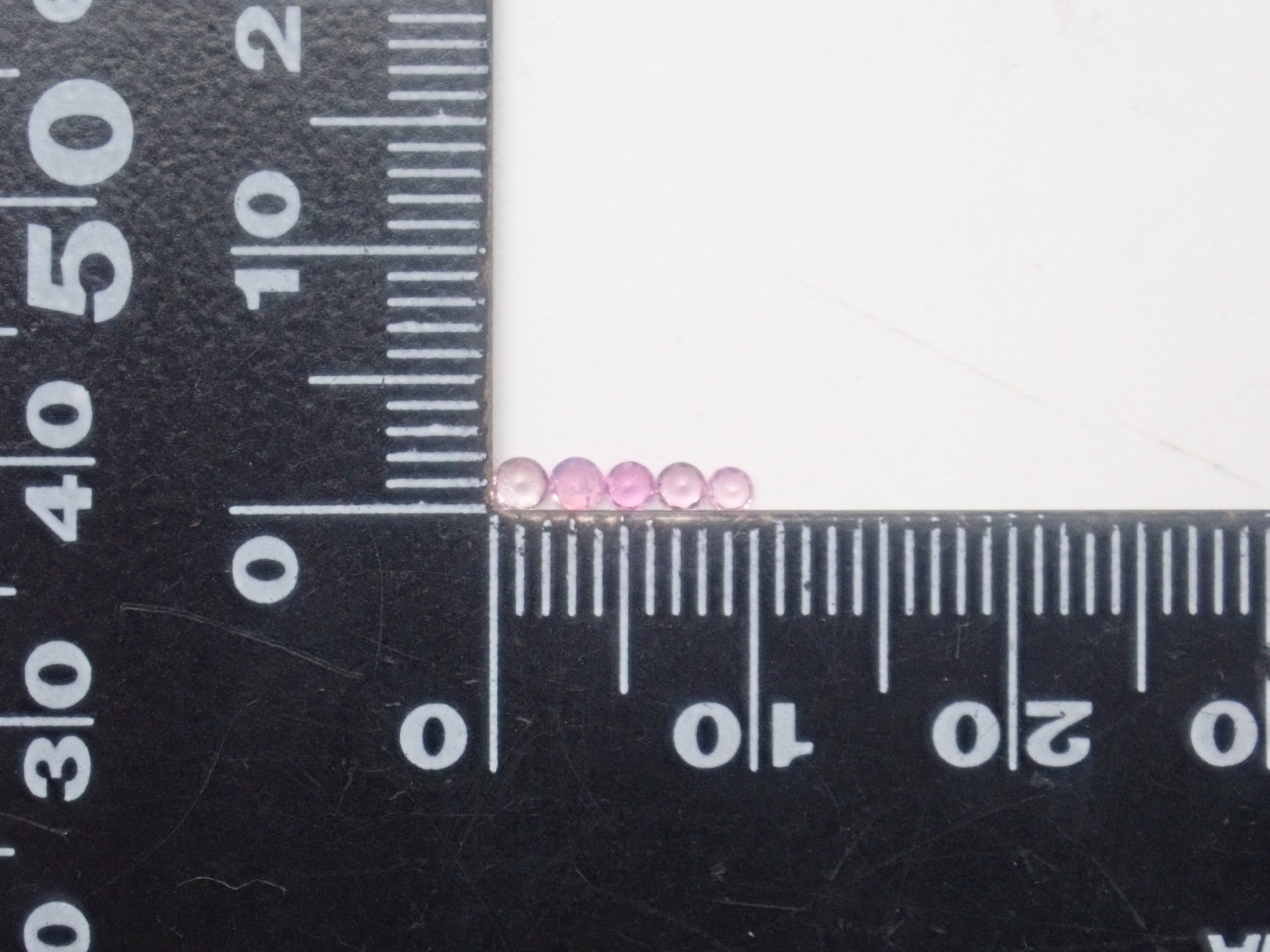 【9/15 22時販売】《限定11石》ベトナム産シルキーピンクサファイア1石ルース（2.0-2.5mm,インクル多め）《複数購入割引有》