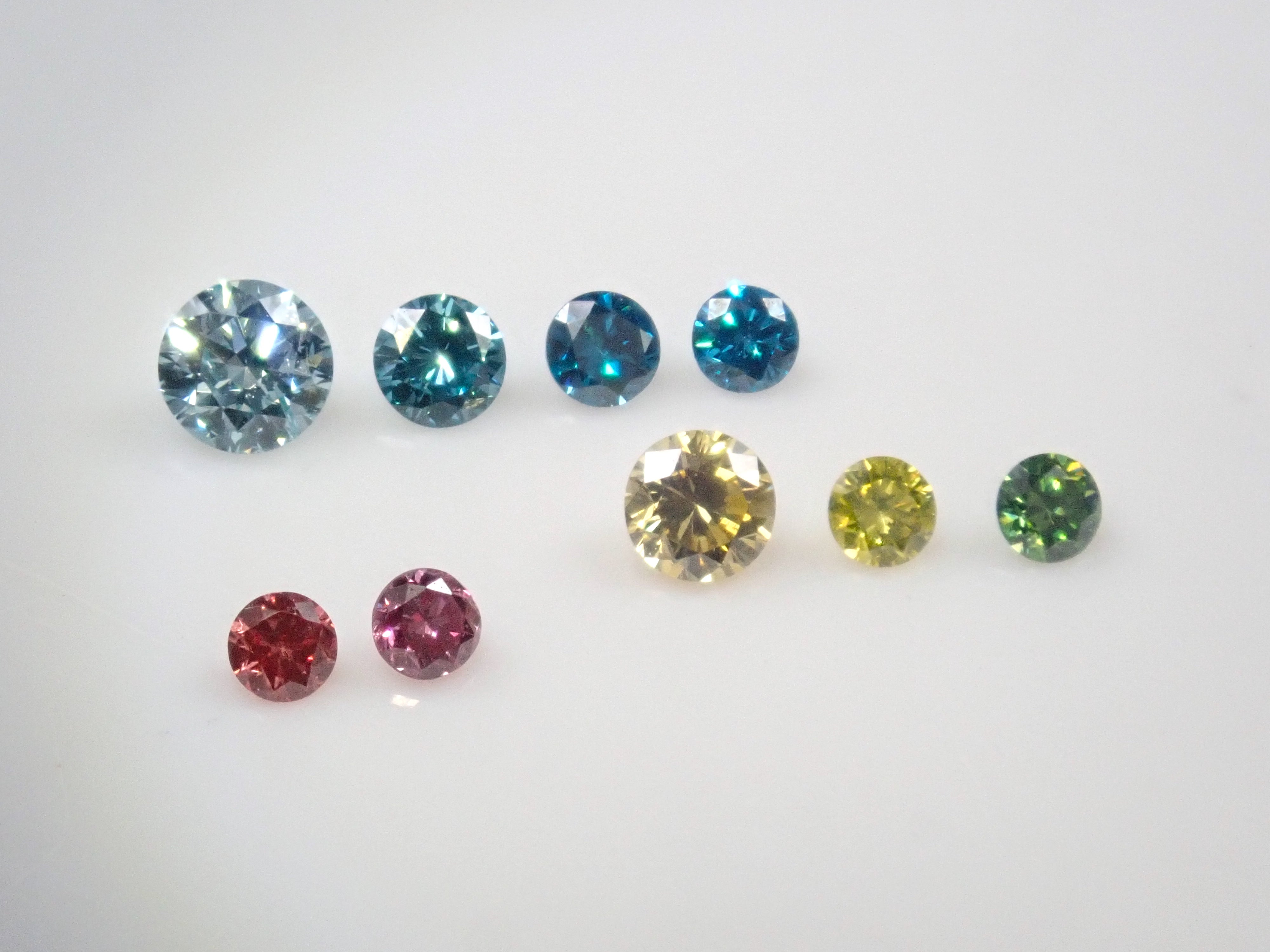 [On sale at 22:00 on 2/24] {Limited to 9 stones} Diamond Gacha💎 1 loose treated diamond (ice blue, purple, etc. / 1.7-3.0mm) {Multiple purchase discount available}