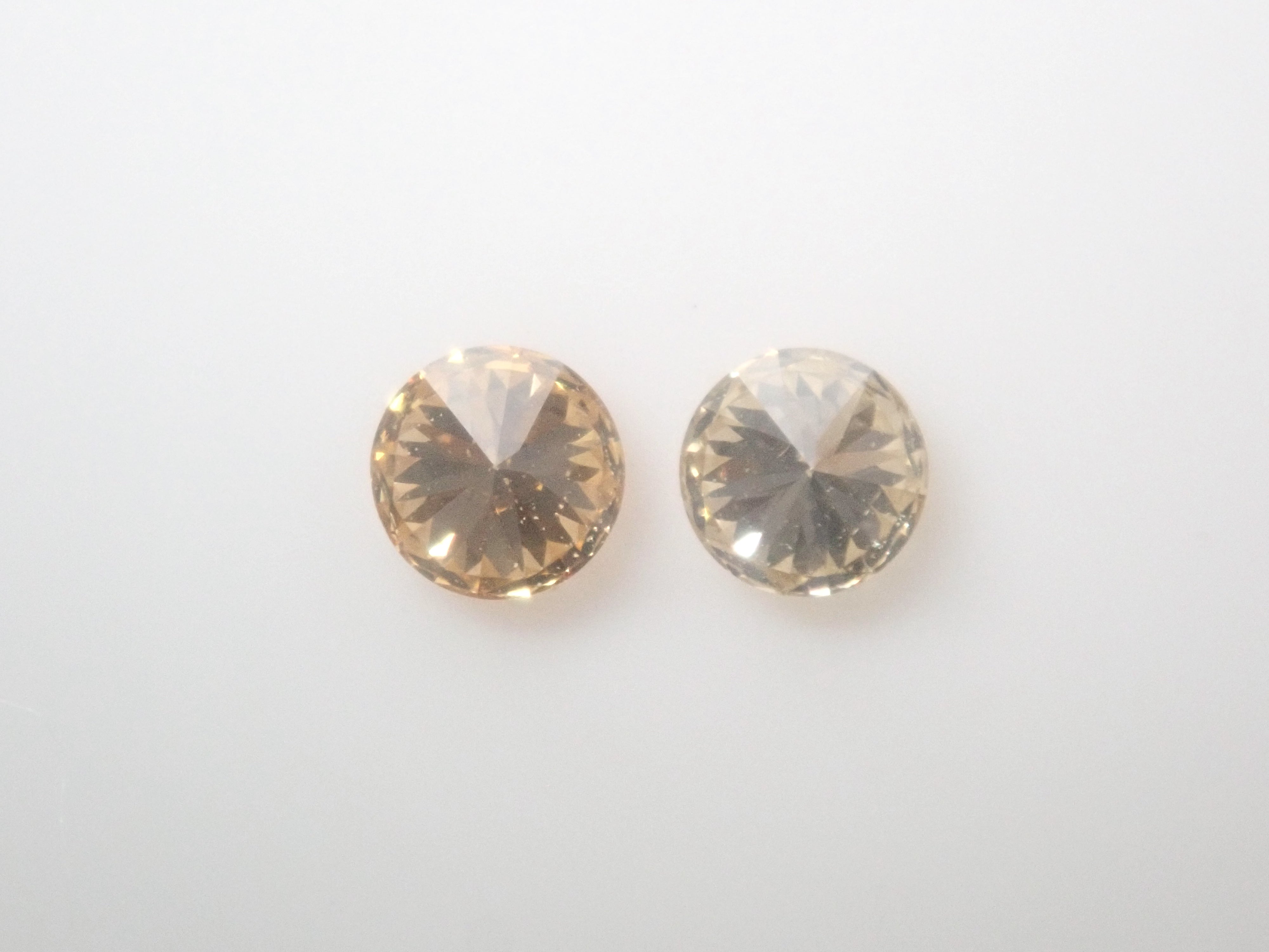 【7/26 22時販売】《限定16石》通常55,800円の0.706ct FANCY DEEP ORANGY YELLOW含むイエローダイヤガチャ《複数購入割引有》