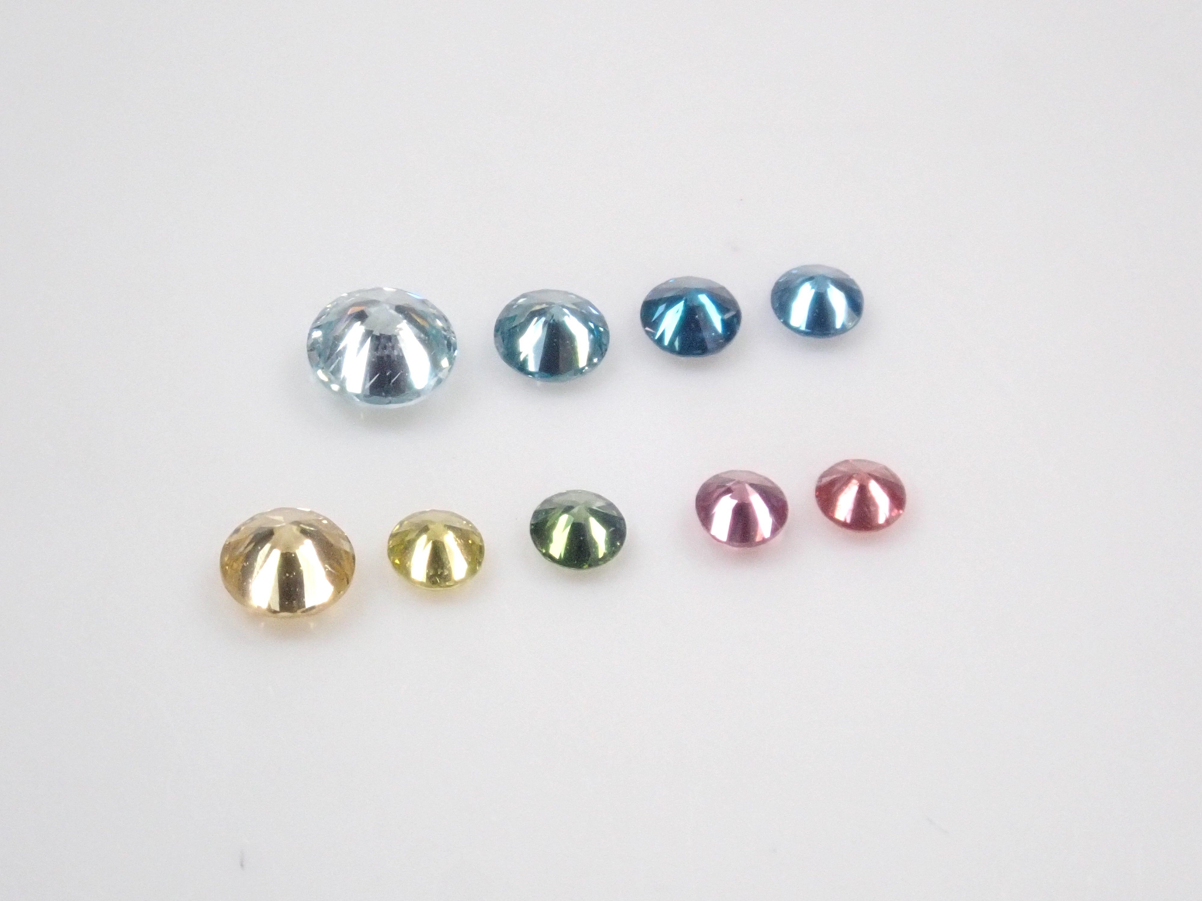 [On sale at 22:00 on 2/24] {Limited to 9 stones} Diamond Gacha💎 1 loose treated diamond (ice blue, purple, etc. / 1.7-3.0mm) {Multiple purchase discount available}