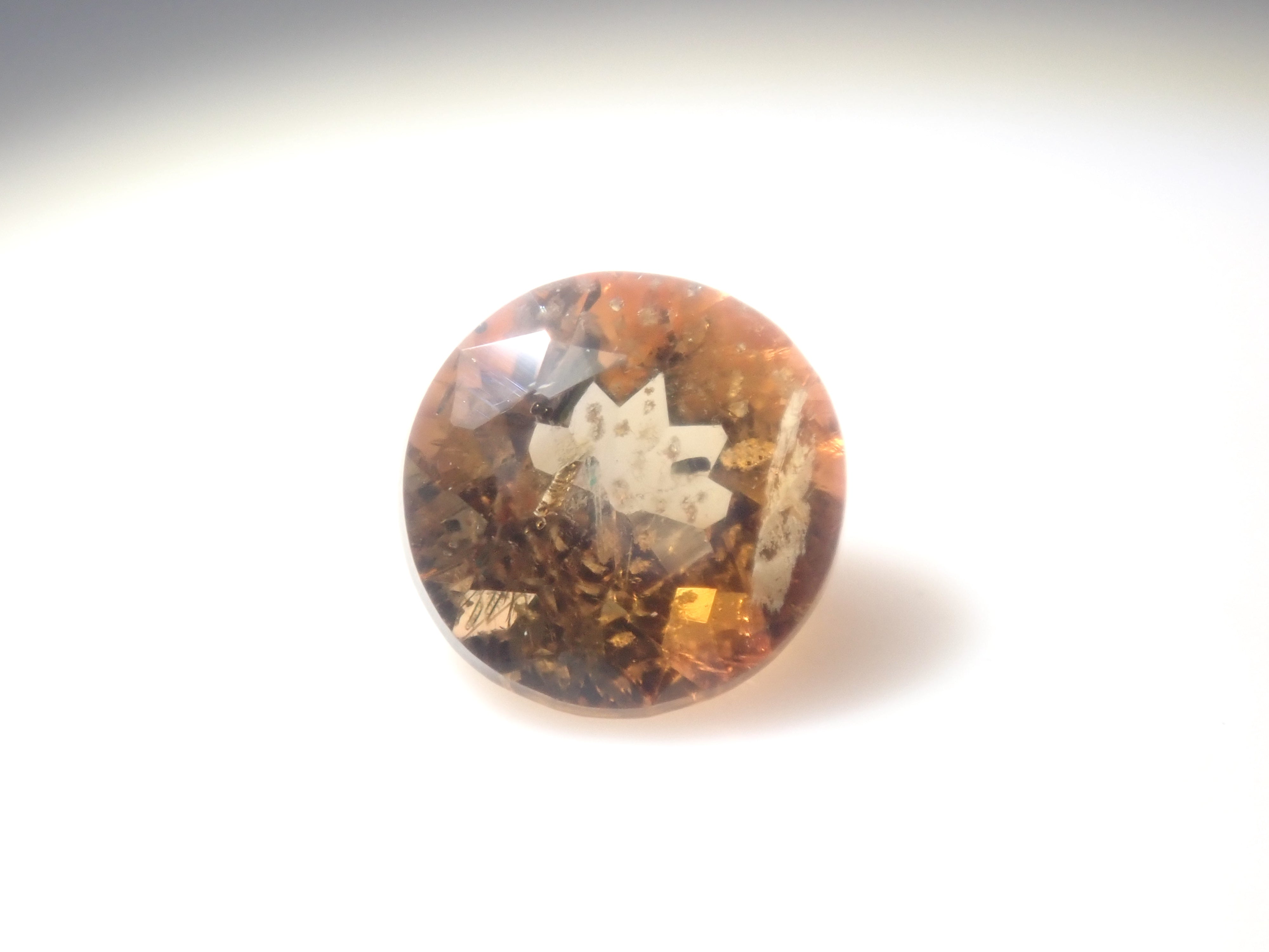 [6/ 10 PM JST release] 《Limited 10 Stones》 Iolite Gacha featuring Koshu-Kiseki-Kiriko plusthree 《Bulk purchase discount available》