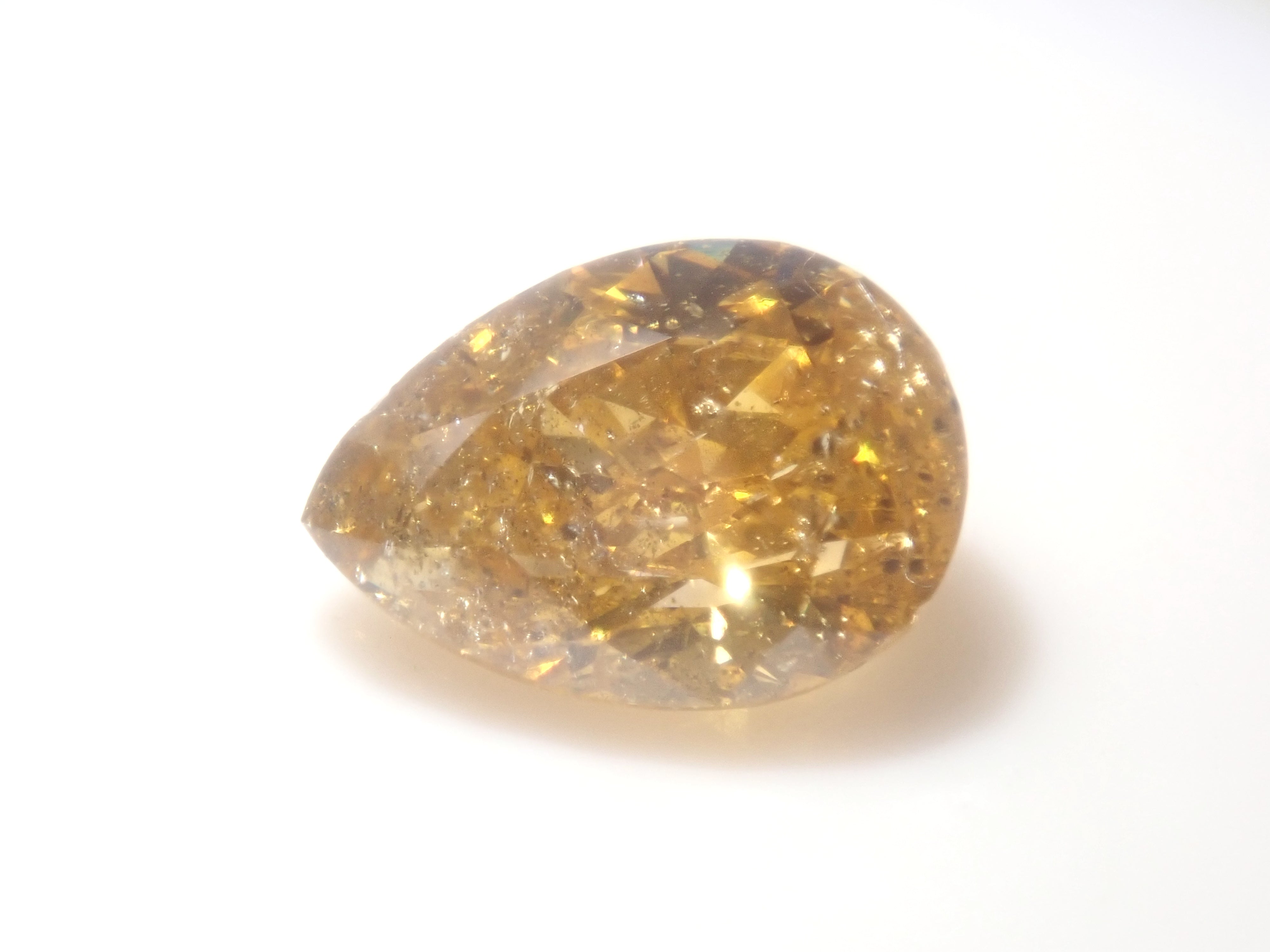 【7/26 22時販売】《限定16石》通常55,800円の0.706ct FANCY DEEP ORANGY YELLOW含むイエローダイヤガチャ《複数購入割引有》