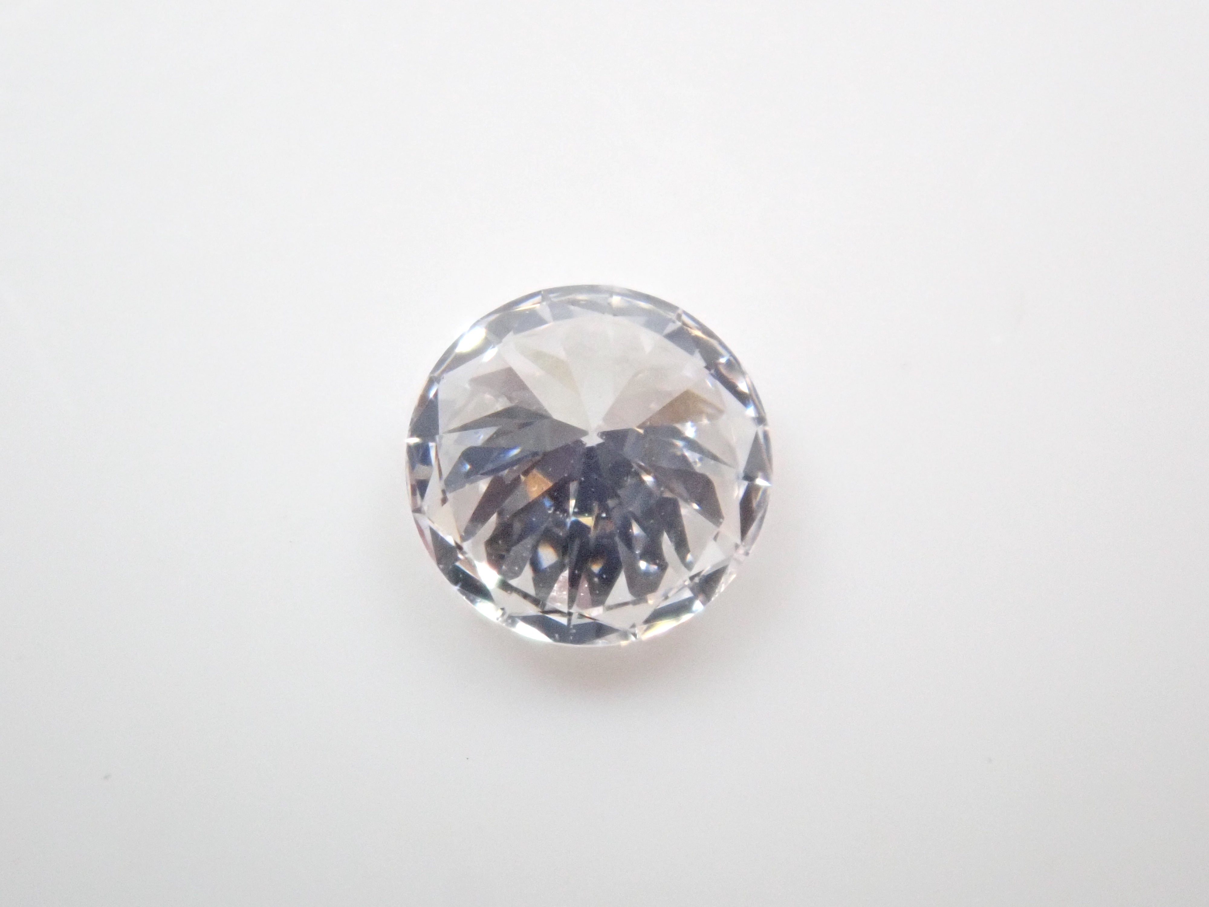 フローレスダイヤモンド（H&C） 4.0mm/0.224ctルース(D, FL, 3Excellent H&C) GIA&中宝
