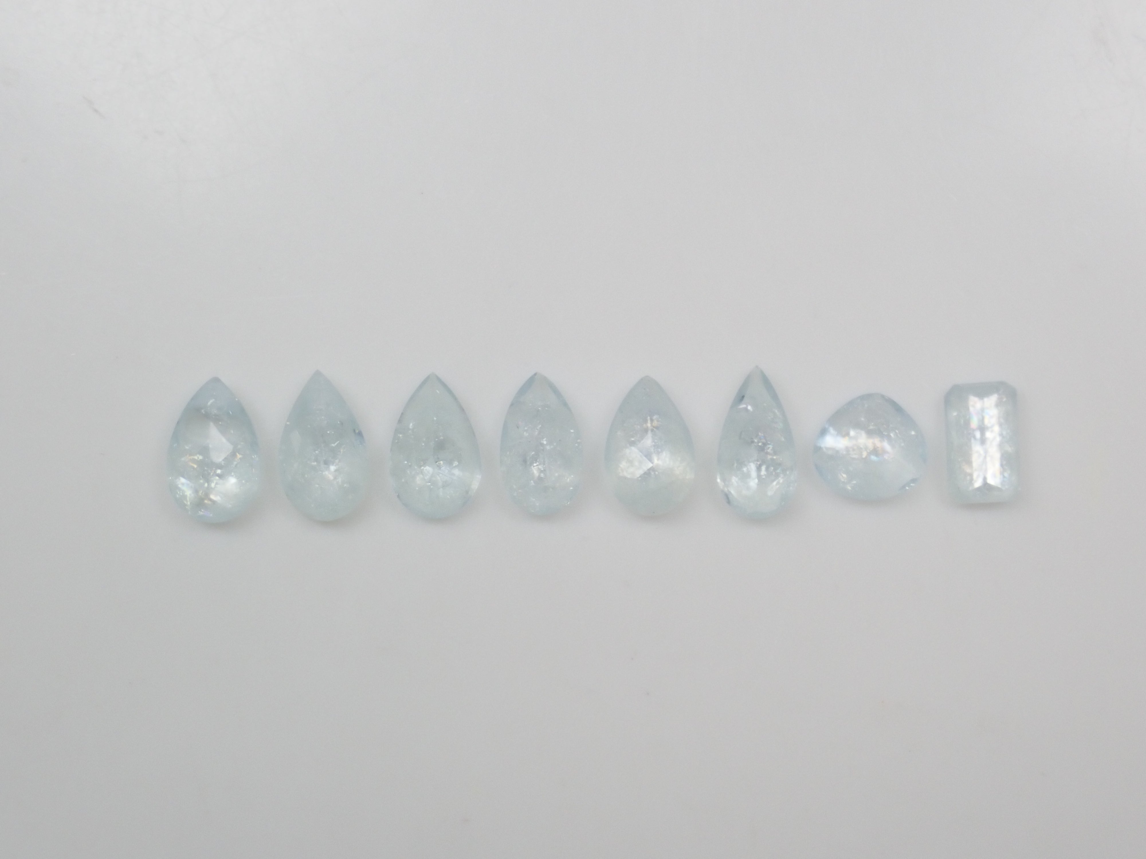 [Available at 10 PM on August 10th] Brazilian Rainbow Aquamarine Loose Stone (Iridescent Aquamarine) {Multiple Purchase Discounts Available}