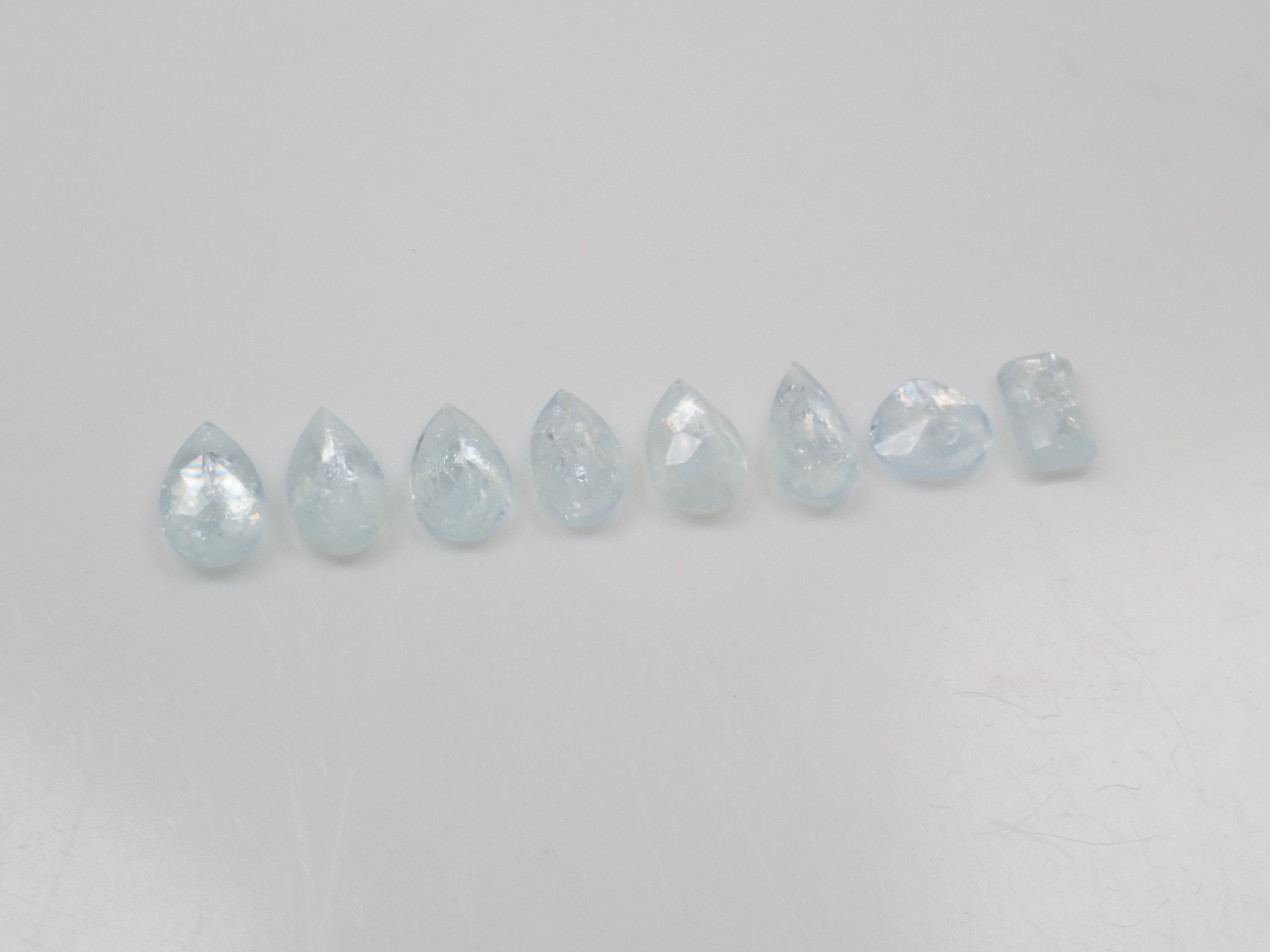 [Available at 10 PM on August 10th] Brazilian Rainbow Aquamarine Loose Stone (Iridescent Aquamarine) {Multiple Purchase Discounts Available}