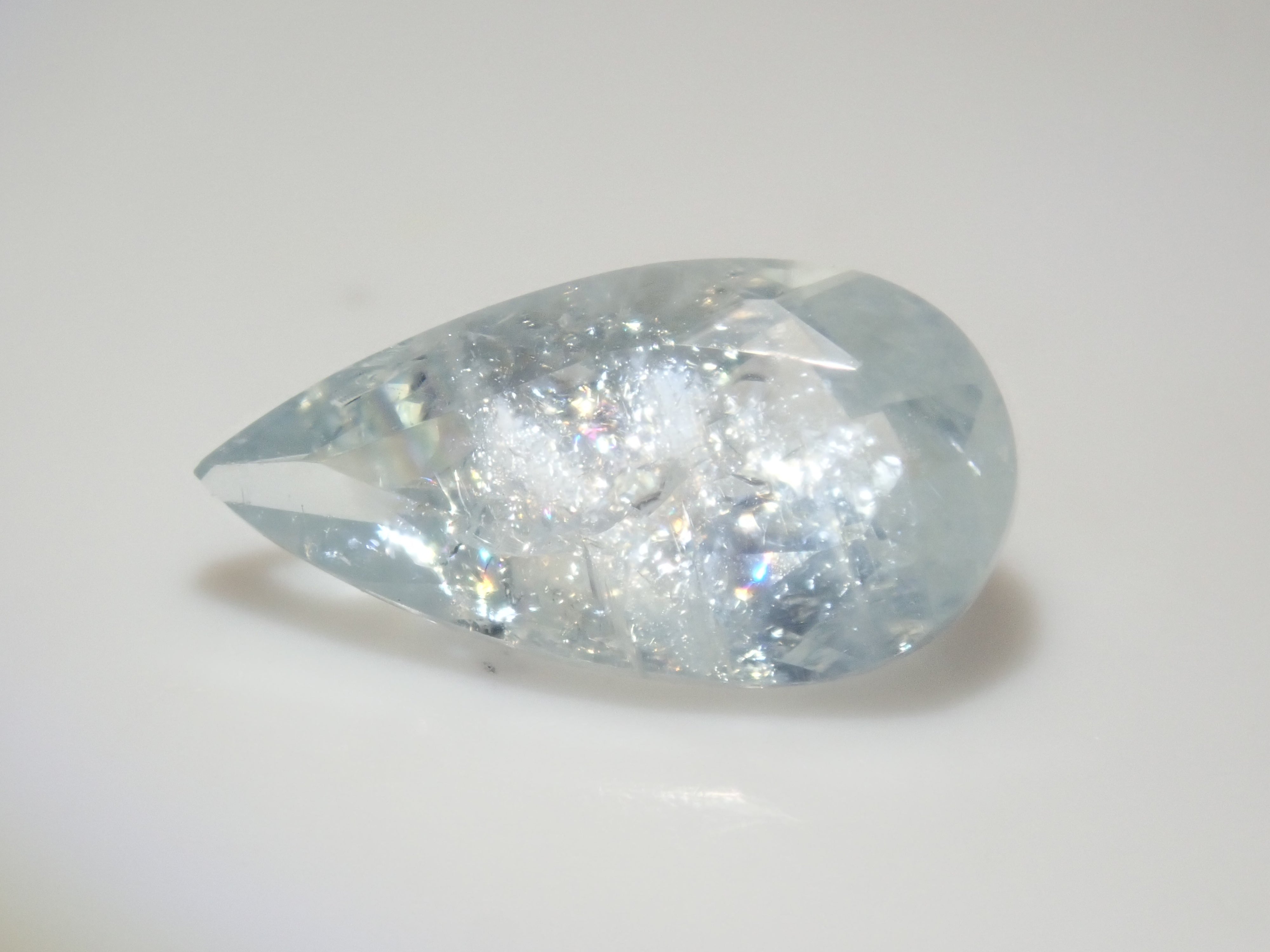 [Available at 10 PM on August 10th] Brazilian Rainbow Aquamarine Loose Stone (Iridescent Aquamarine) {Multiple Purchase Discounts Available}