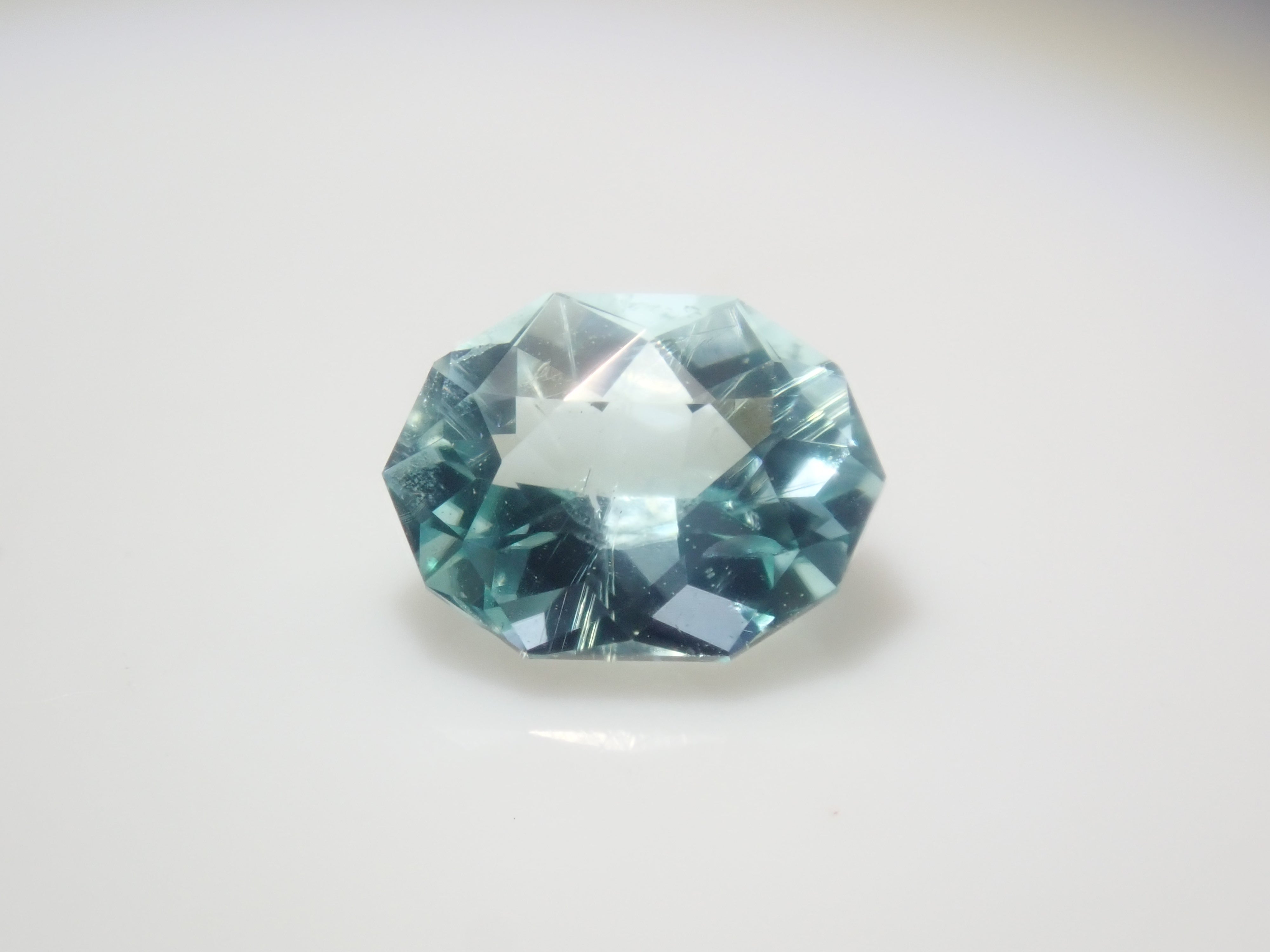 【2/6  22時販売】《限定10石》レアストーンガチャ💎通常29,800円のモザンビーク産パライバトルマリン・1.8ctのシンシャ鑑別書付き・コーネルピン・エピドート《複数購入割引有》