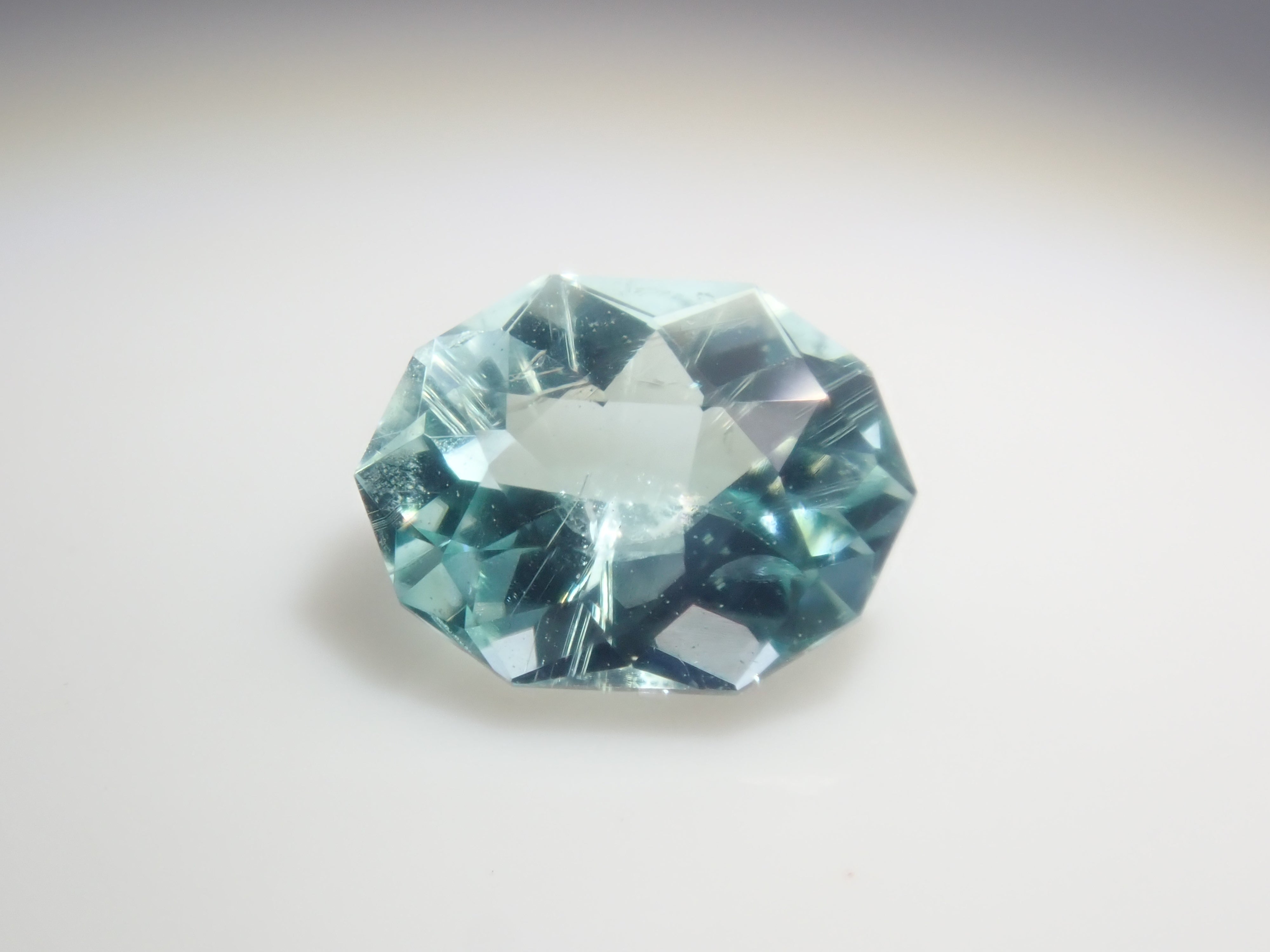 【2/6  22時販売】《限定10石》レアストーンガチャ💎通常29,800円のモザンビーク産パライバトルマリン・1.8ctのシンシャ鑑別書付き・コーネルピン・エピドート《複数購入割引有》