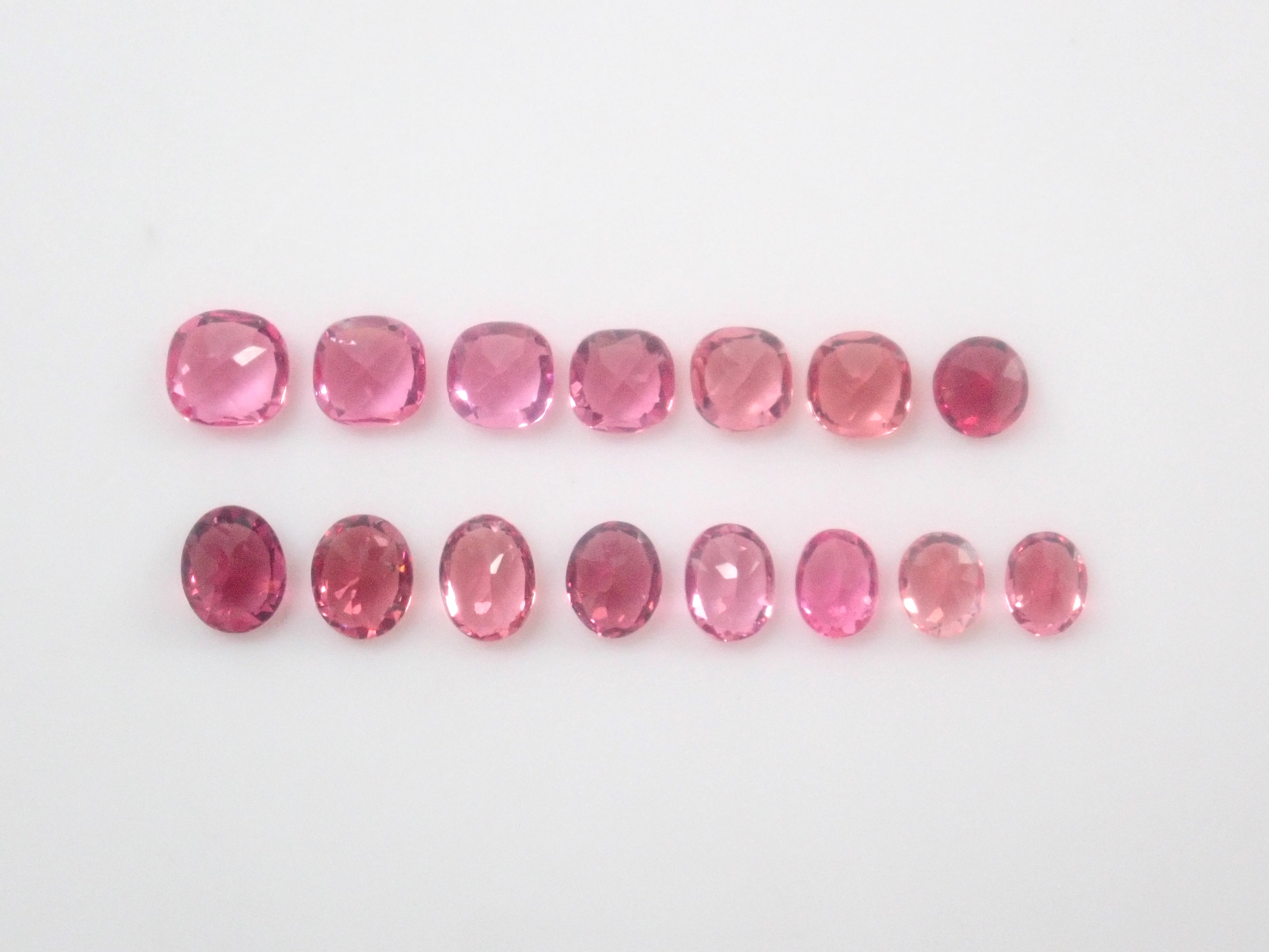Limited to 6 stones: 1 loose pink spinel from Mahenge, Tanzania (round cut, 3.0mm) Discounts for multiple purchases