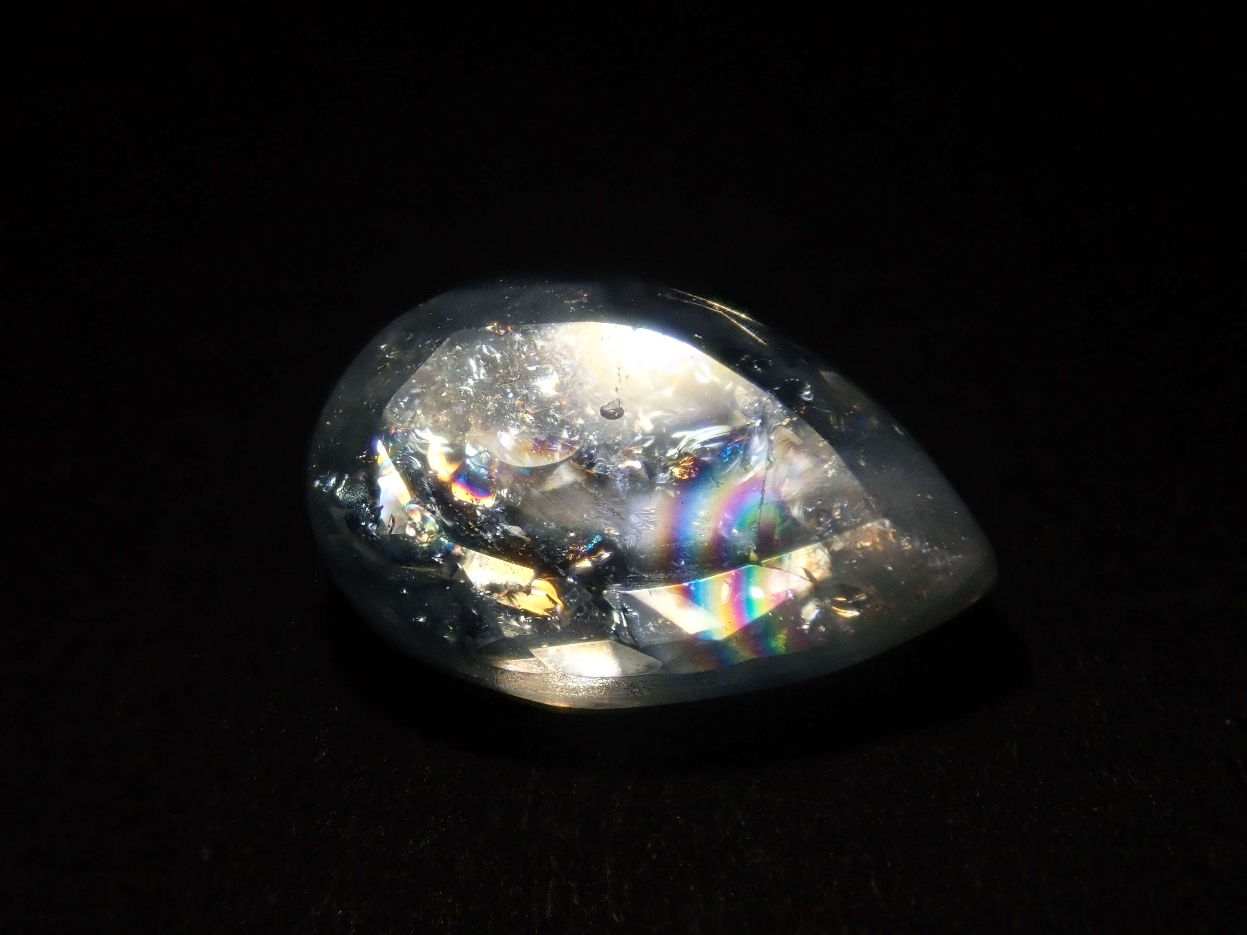 [Available at 10 PM on August 10th] Brazilian Rainbow Aquamarine Loose Stone (Iridescent Aquamarine) {Multiple Purchase Discounts Available}