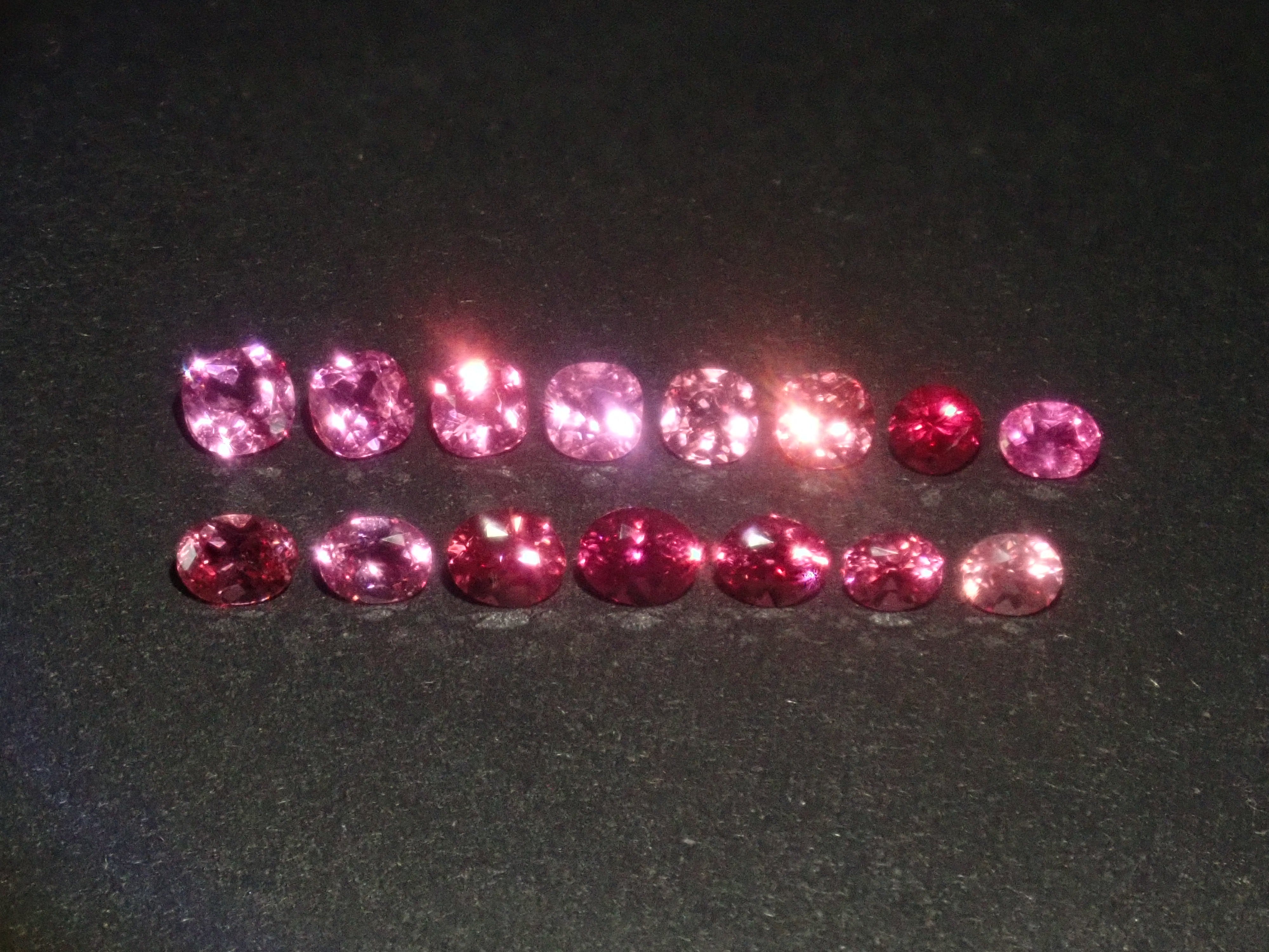 Limited to 6 stones: 1 loose pink spinel from Mahenge, Tanzania (round cut, 3.0mm) Discounts for multiple purchases