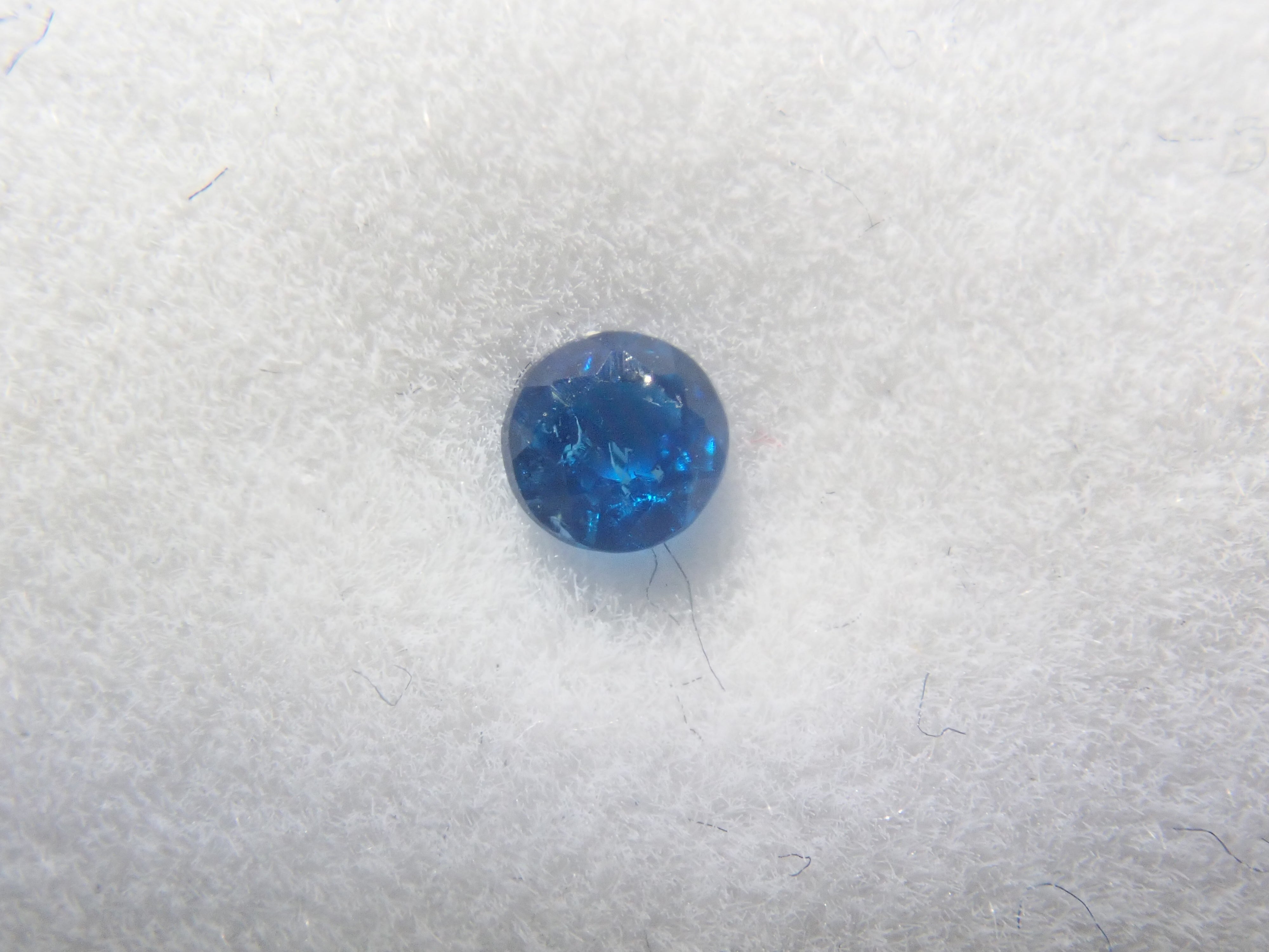 {六月活動限量版} 稀有寶石 Gacha💎 帕帕拉恰藍寶石 0.3ct+ 附證書、藍錐礦、紅色綠柱石等散石，每顆寶石售價 1 顆 {可享多顆購買折扣}
