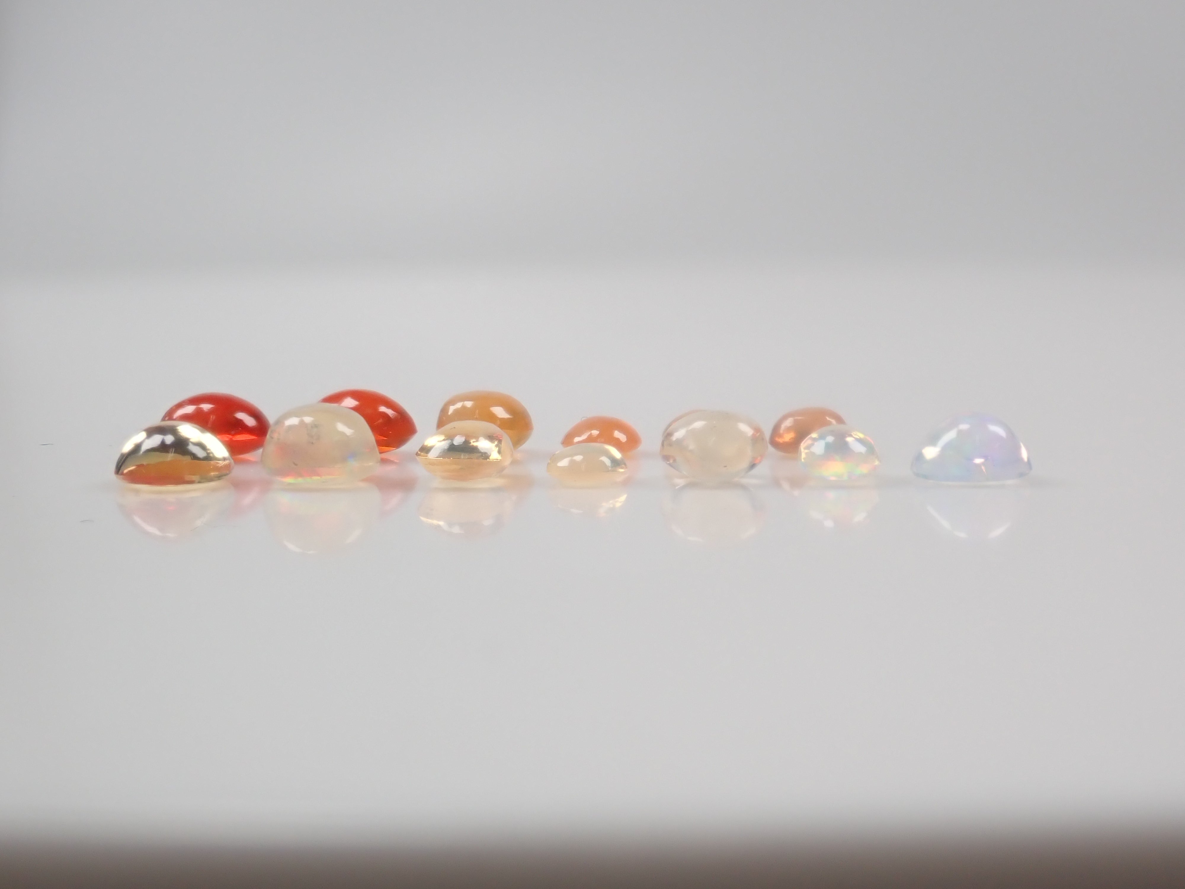 【3/8 22時販売】《ツーソン新着・限定13石》メキシコ産オパール 訳あり品含む（エッグインやウォーターオパール含む）《複数購入割引有》