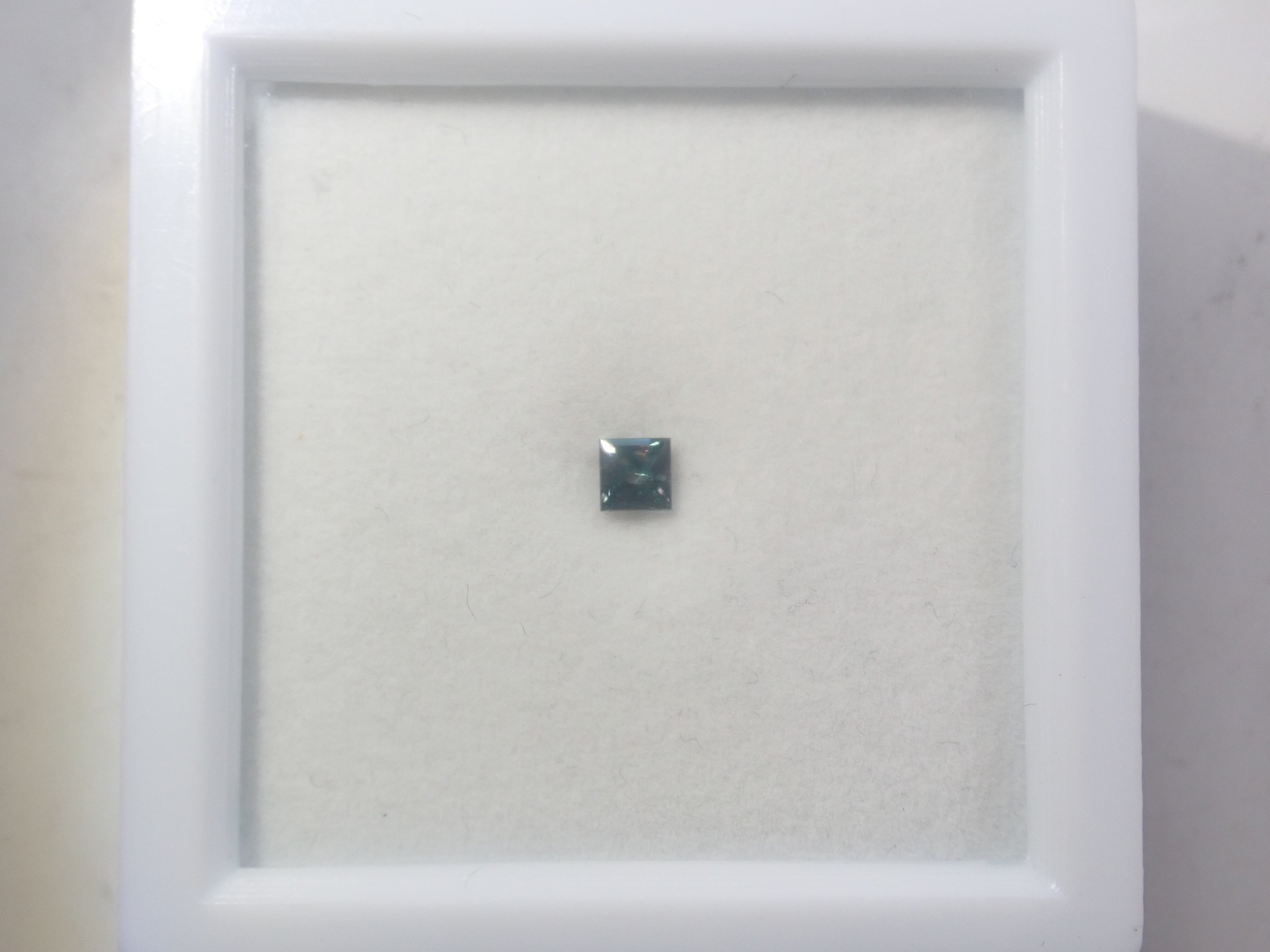 {六月活動限量版} 稀有寶石 Gacha💎 帕帕拉恰藍寶石 0.3ct+ 附證書、藍錐礦、紅色綠柱石等散石，每顆寶石售價 1 顆 {可享多顆購買折扣}