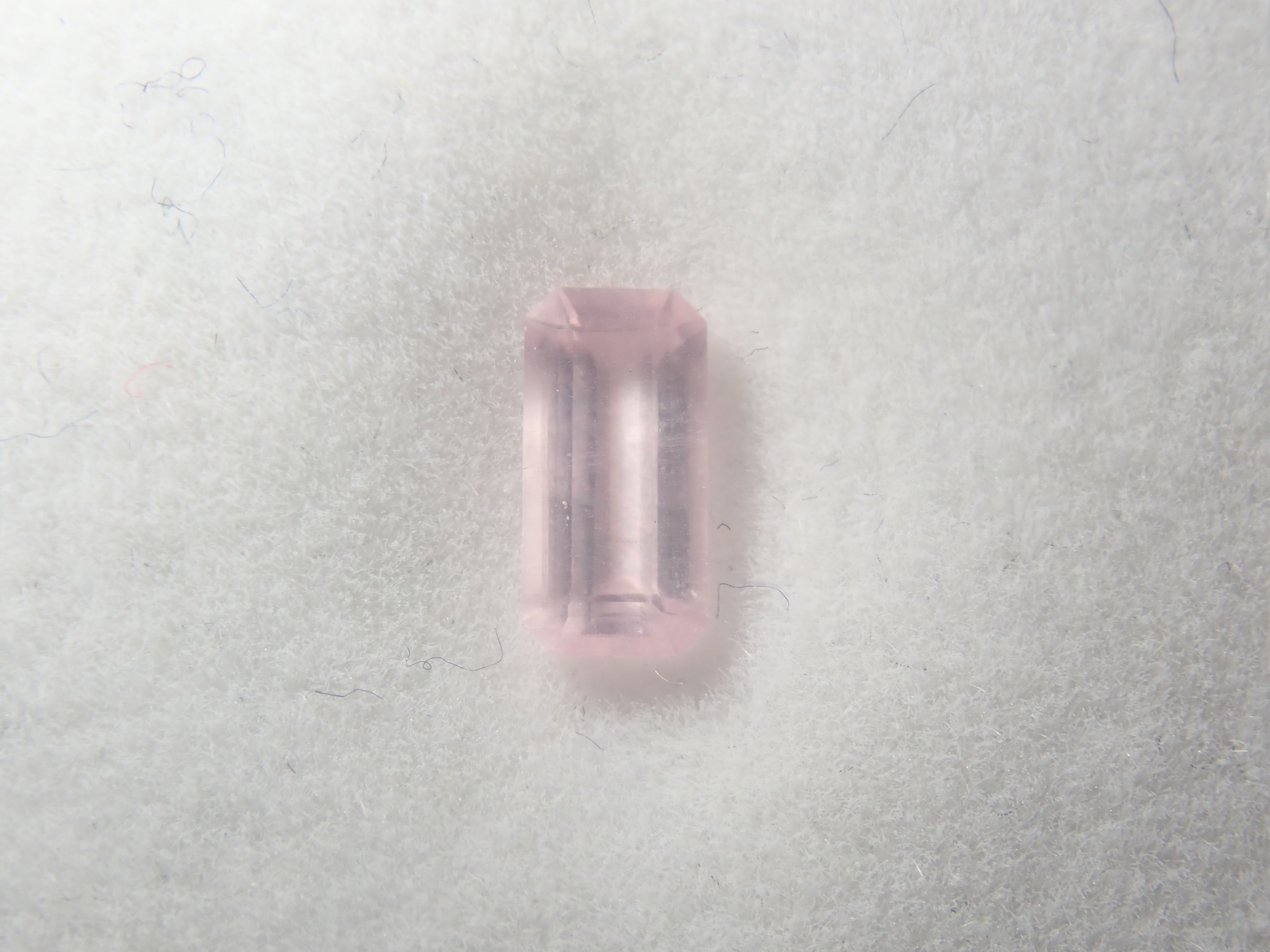 {六月活動限量版} 稀有寶石 Gacha💎 帕帕拉恰藍寶石 0.3ct+ 附證書、藍錐礦、紅色綠柱石等散石，每顆寶石售價 1 顆 {可享多顆購買折扣}