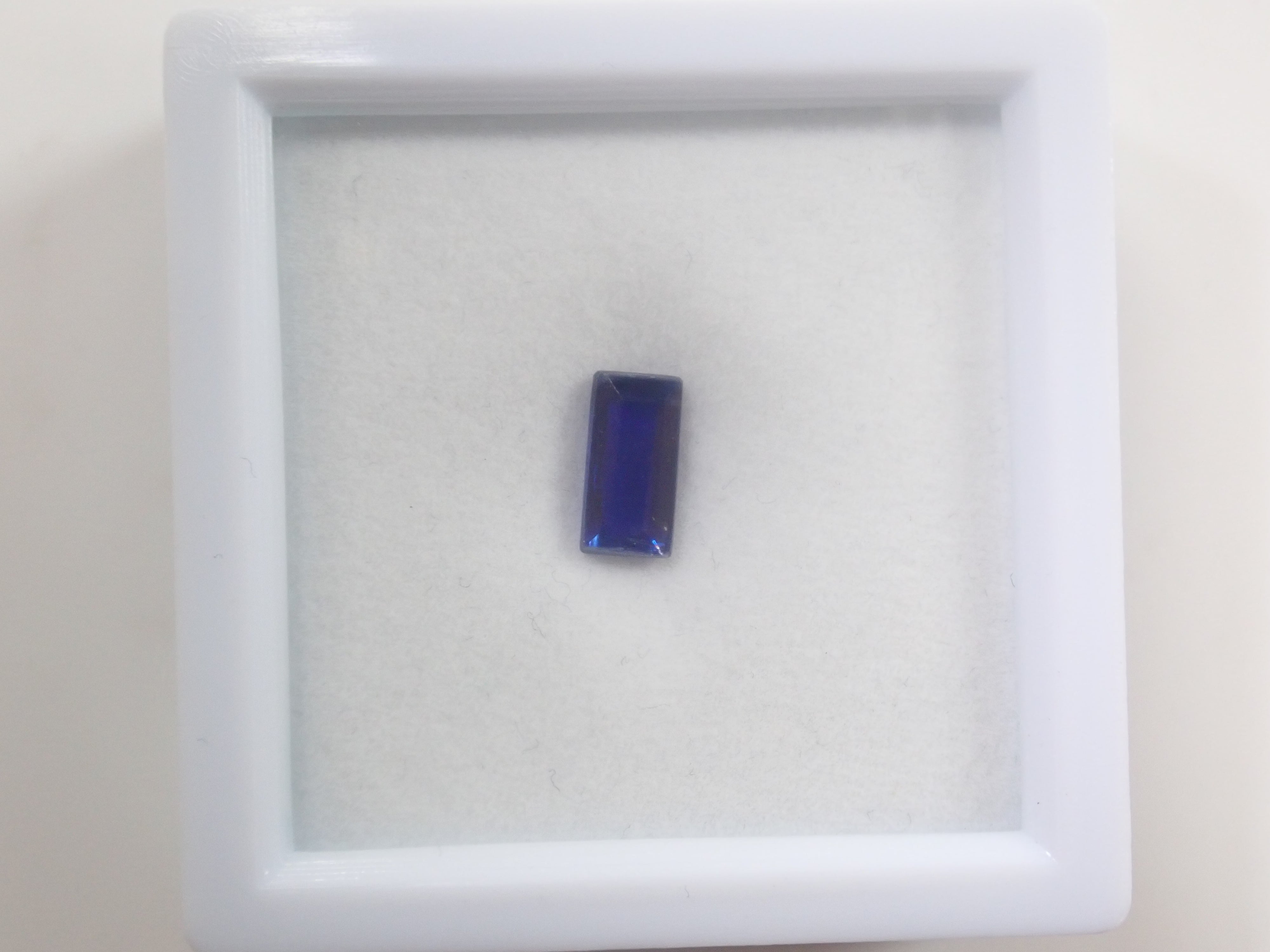 Mini bottle keychain filled with natural stones (11 colors available, multiple purchase discount)