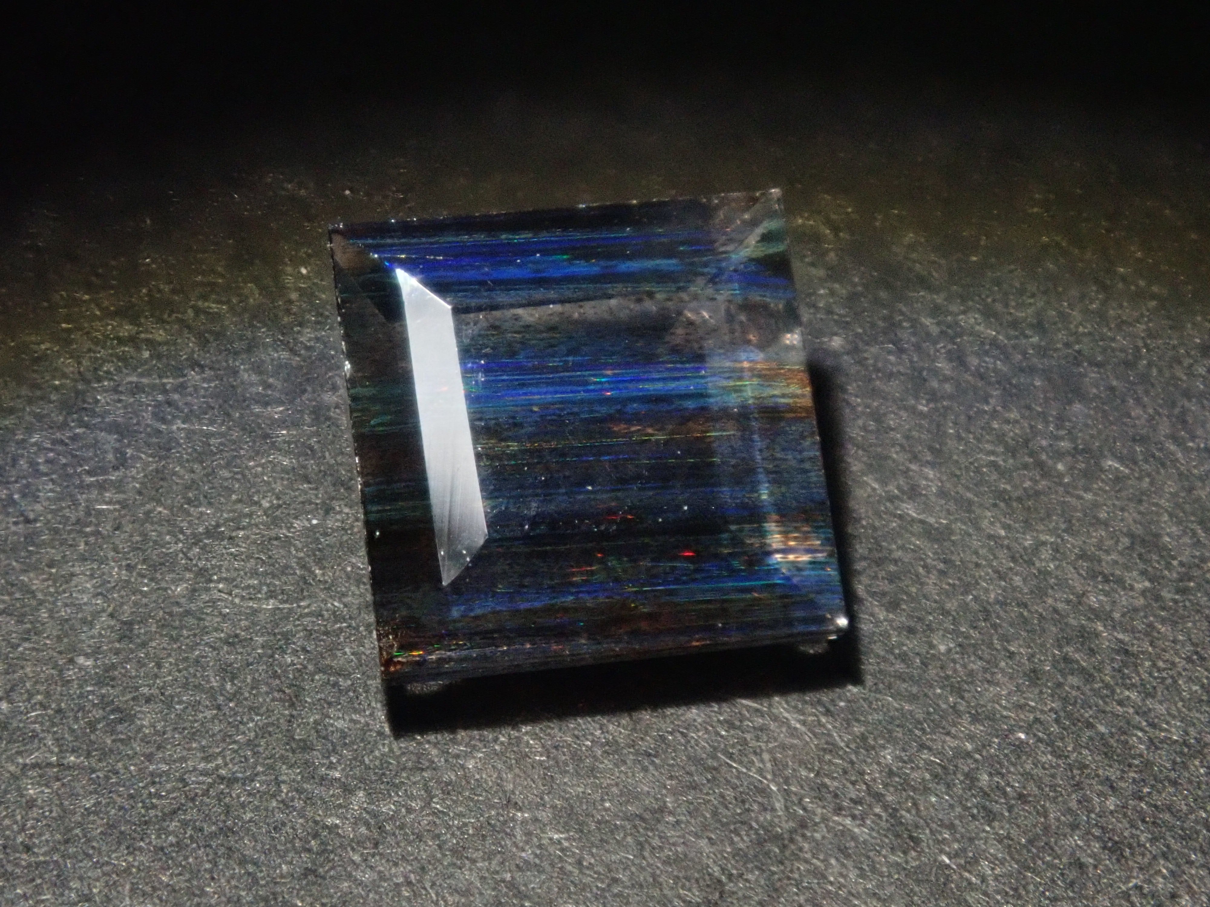 [On Sale 5/6 10 PM] Limited to 10 Stones: Scapolite Gacha Featuring Koshu Kiseki Kiriko Plusthree "Akatsuki" (Normally ¥45,800) with a Chance to Win! [Multiple Purchase Discount Available]