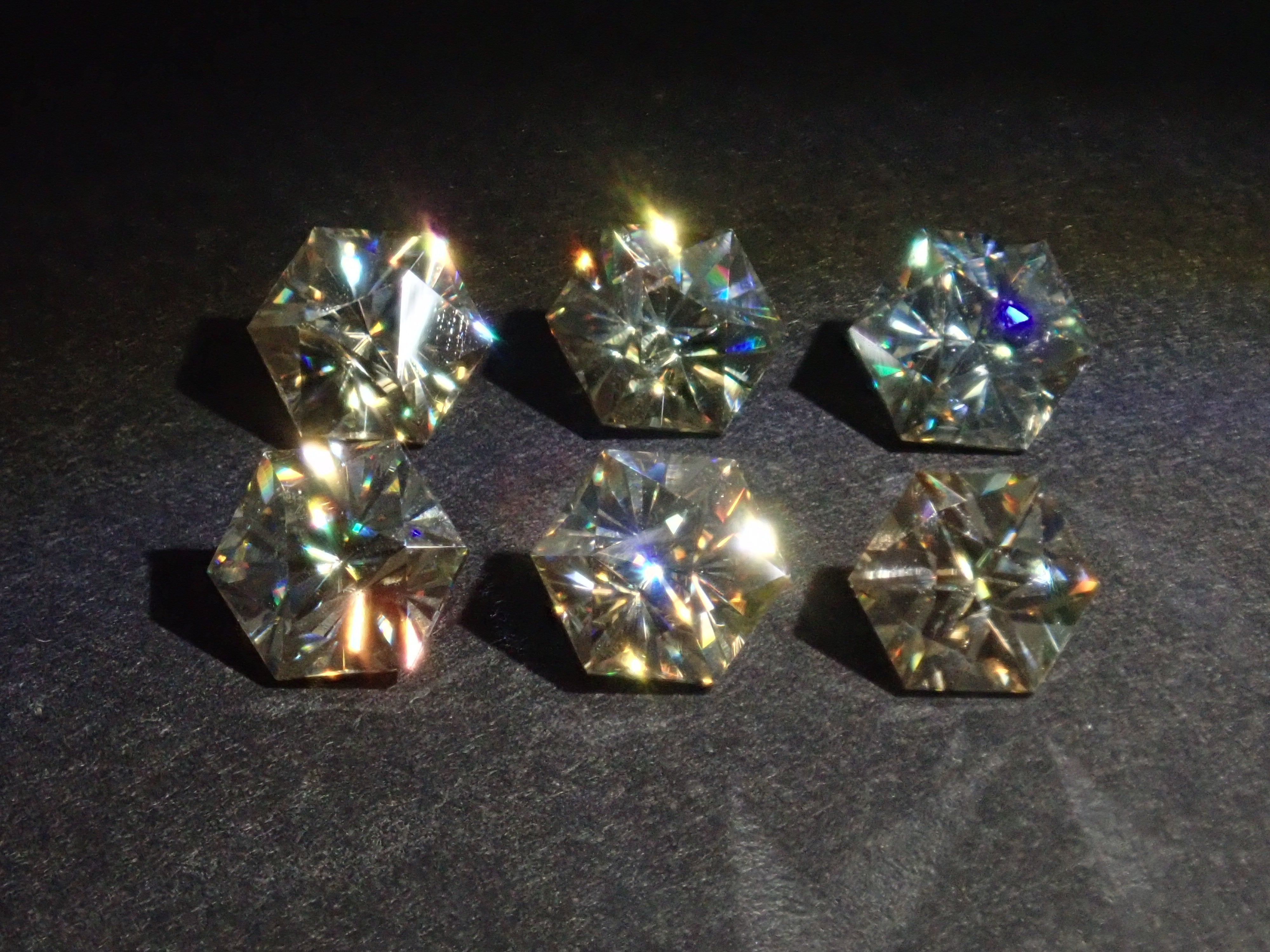 Limited to 6 stones: 1 synthetic moissanite loose stone (hexagonal cut, 5mm) Multiple purchase discounts available