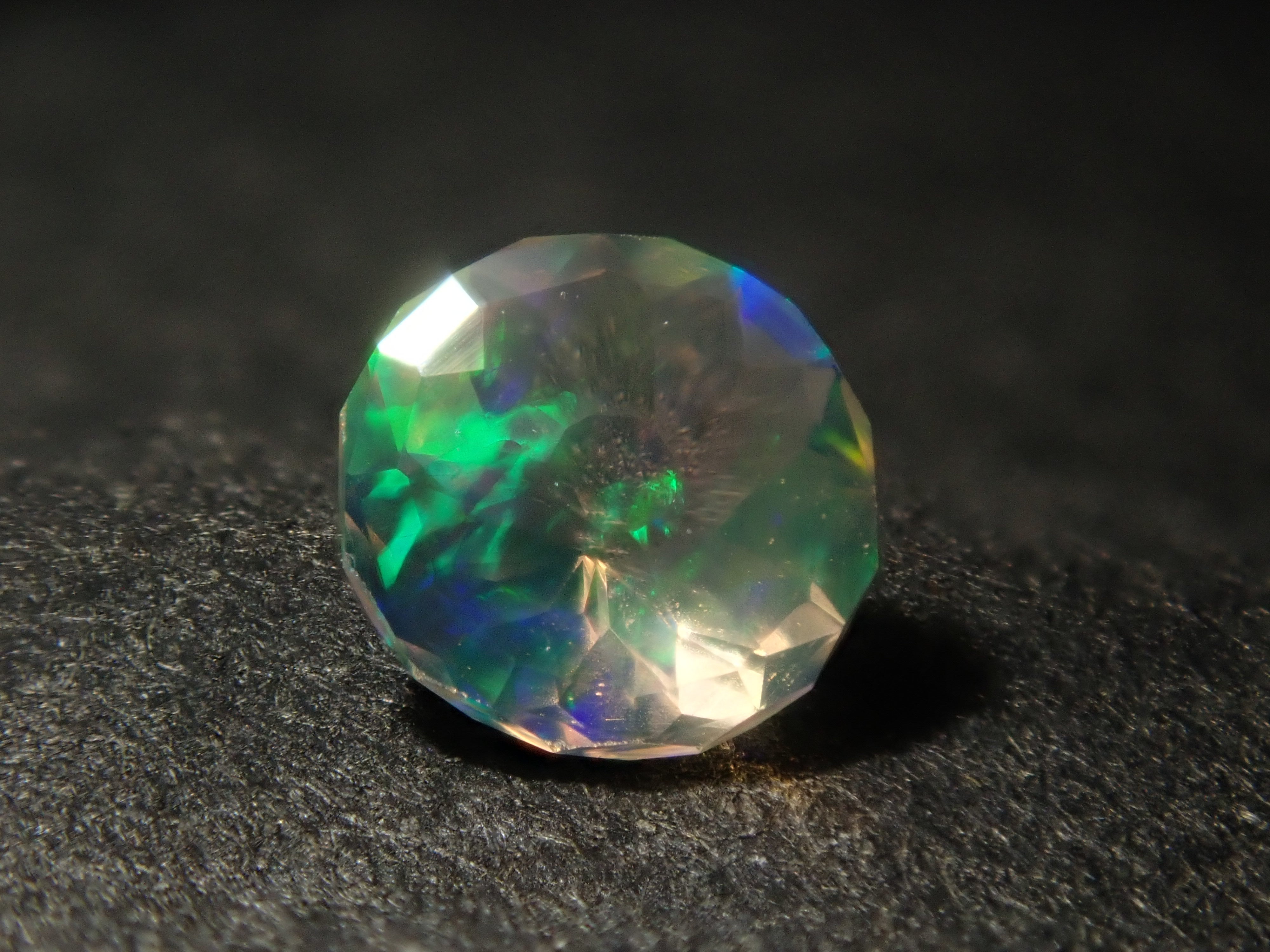 [E33 Shinjuku] Opal 0.123ct loose stone