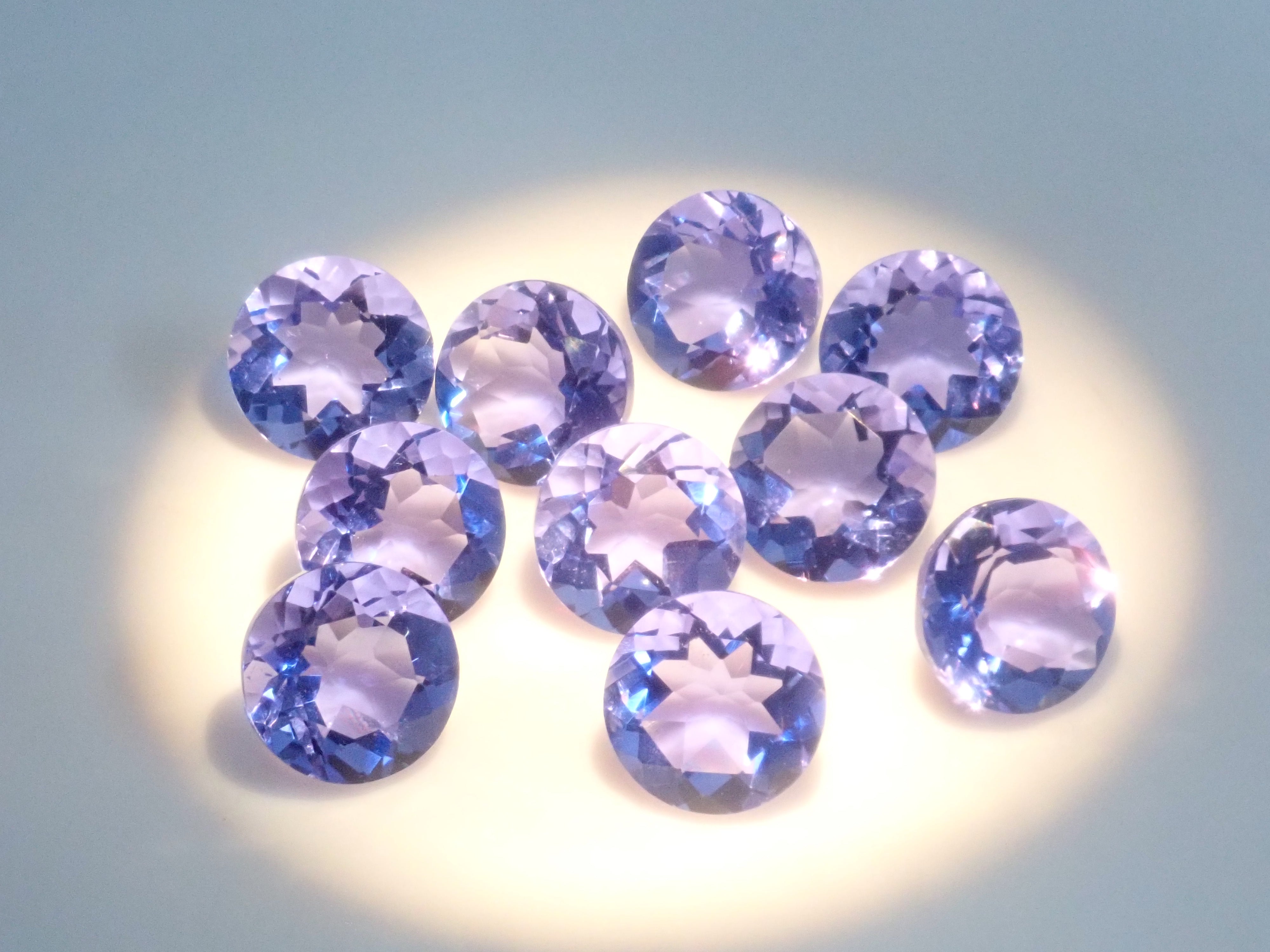 Chinese color change fluorite 1 stone loose (7mm, round cut) {Multiple purchase discount available}