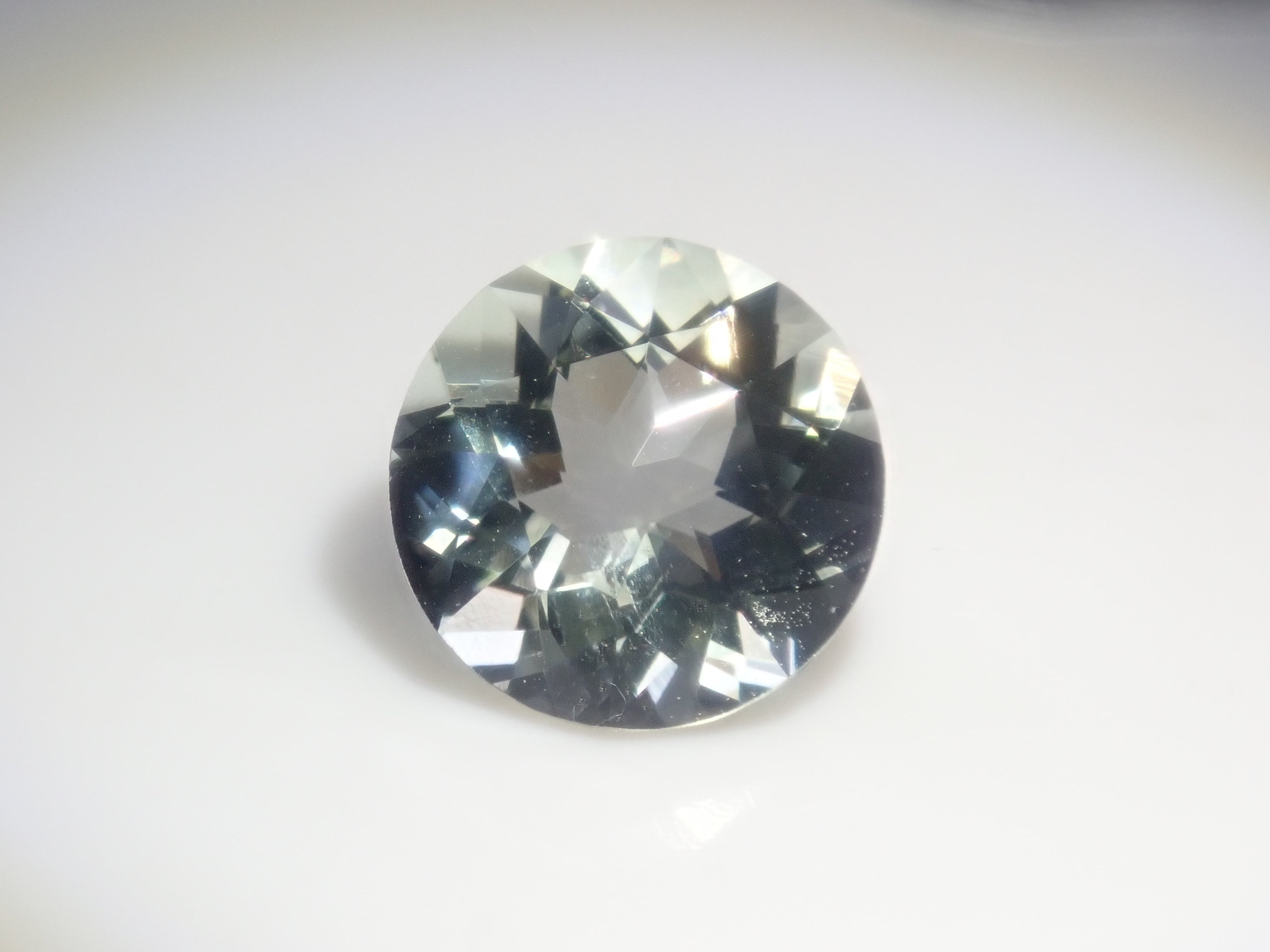 [Available at 10 PM on January 1st] [Limited to 15 stones] Japanese Polishing Artisan Gacha 💎 Koshu Precious Stone Cut Glass, Shimizu Precious Stone, Polished by Takeshi Yamamoto [Multiple purchase discounts available]