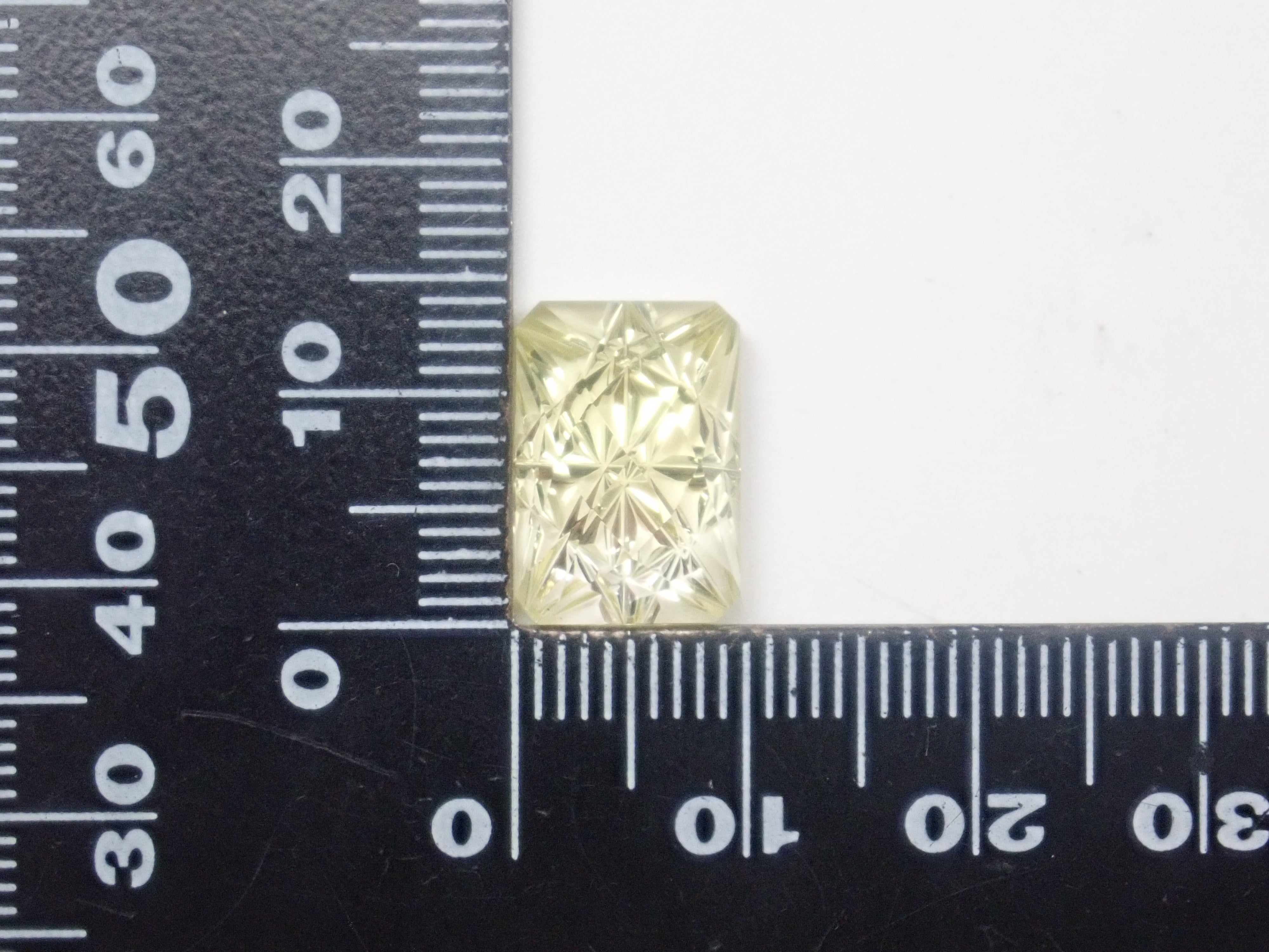 [Available at 10 PM on January 1st] [Limited to 15 stones] Japanese Polishing Artisan Gacha 💎 Koshu Precious Stone Cut Glass, Shimizu Precious Stone, Polished by Takeshi Yamamoto [Multiple purchase discounts available]