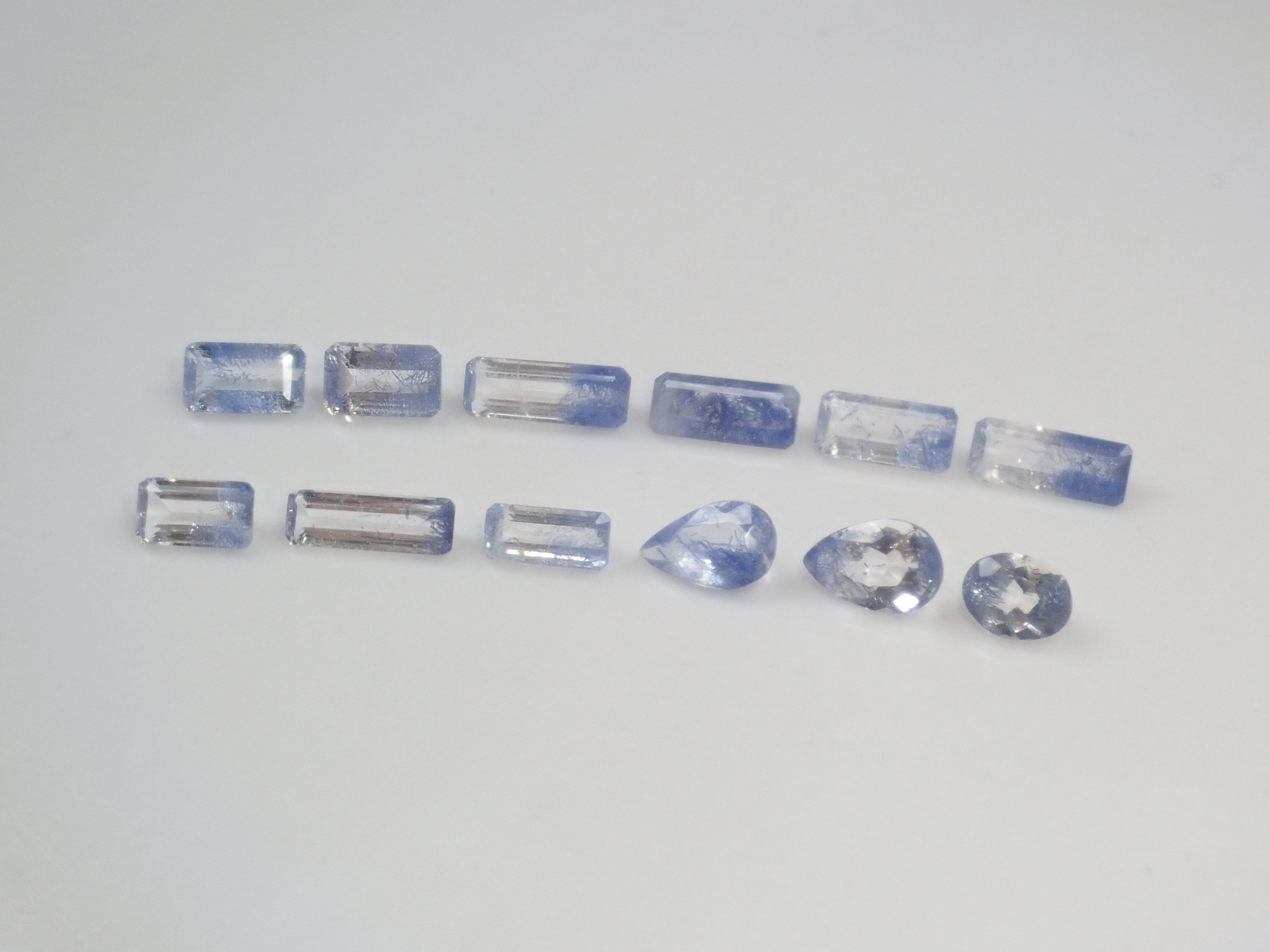 【2/23 22時販売】《限定12石》ツーソン新着の良質なブラジル産デュモルチェライトインクォーツ（ファセットカット）《複数購入割引有》