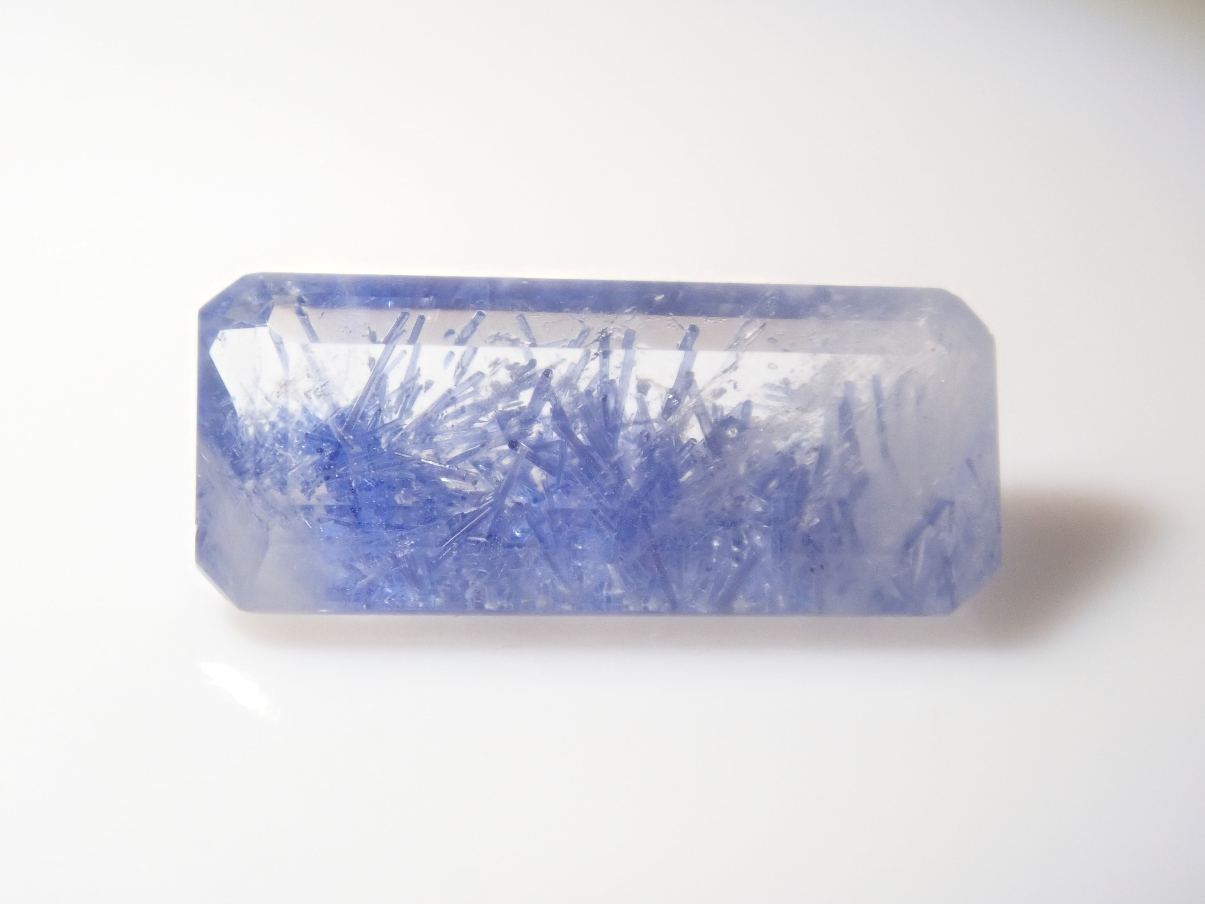 【2/23 22時販売】《限定12石》ツーソン新着の良質なブラジル産デュモルチェライトインクォーツ（ファセットカット）《複数購入割引有》