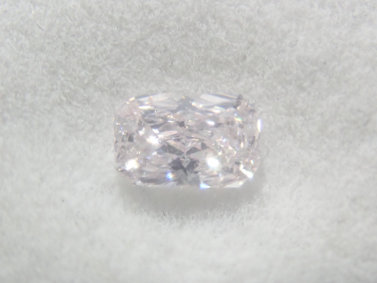 【9/26 22時販売】《限定4石》通常69800円含む 0.2ctUPやFANCY DEEP含むピンクダイヤモンドガチャ1石（全石ソーティング付き）《複数購入割引有》