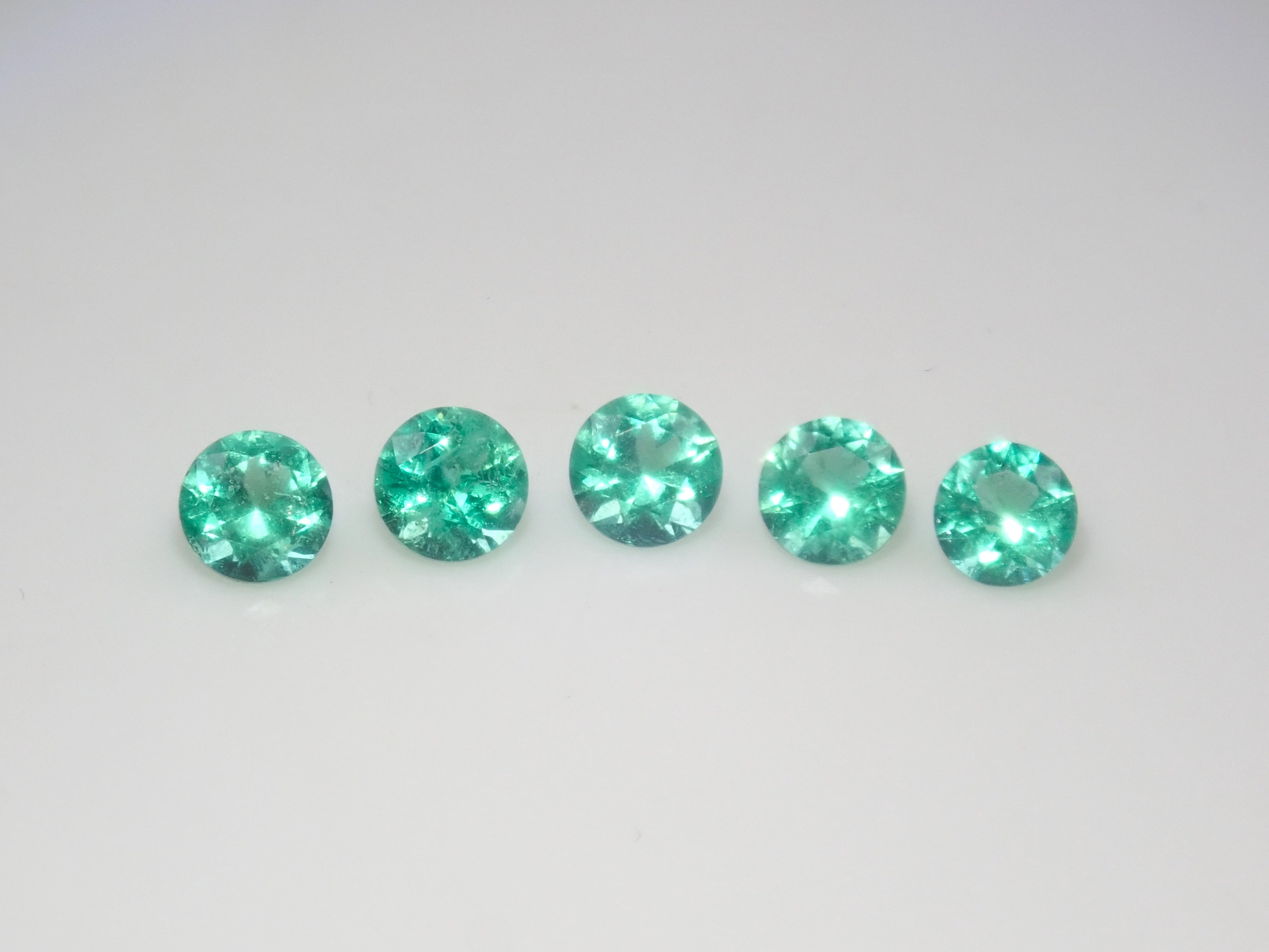 【10/13 22時販売】《限定5石》ロシア産ノンオイルエメラルド1石ルース(2.8ｍｍ,ラウンドカット)《複数購入割引有》
