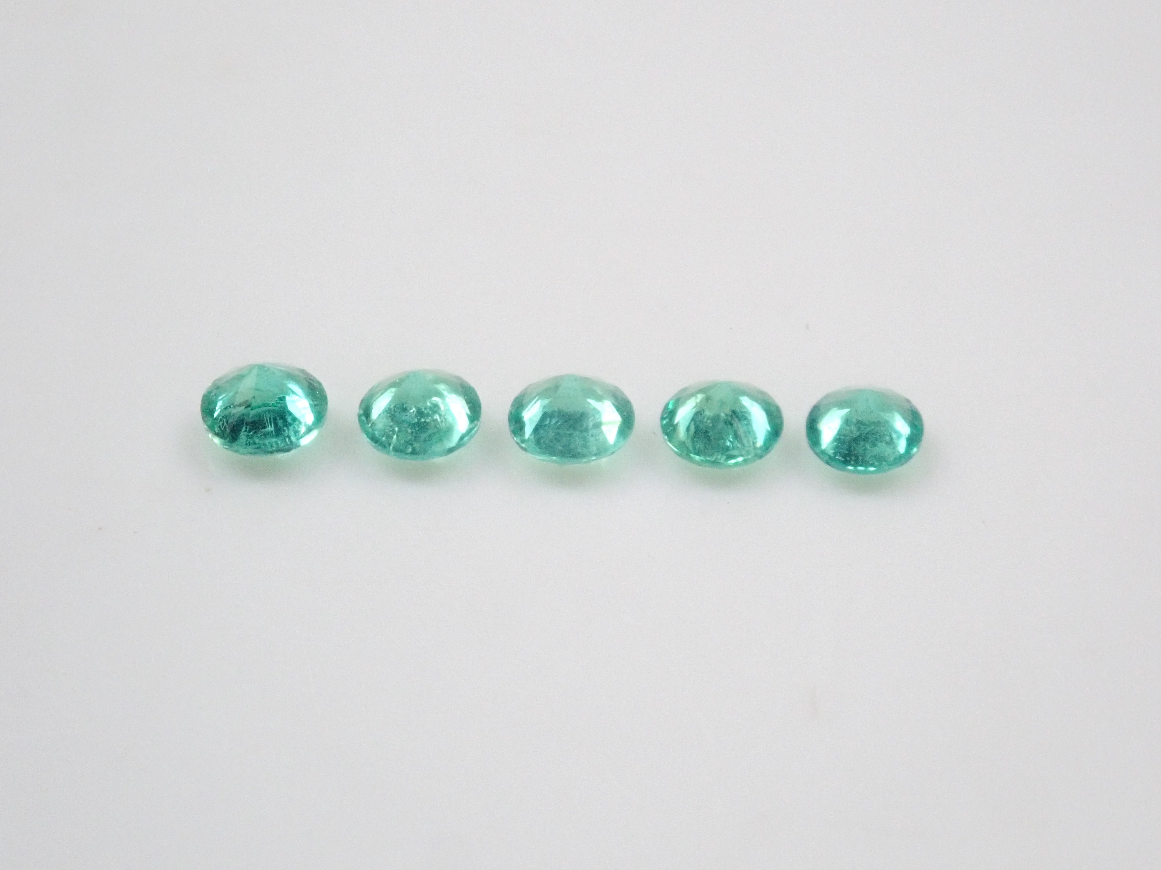 【10/13 22時販売】《限定5石》ロシア産ノンオイルエメラルド1石ルース(2.8ｍｍ,ラウンドカット)《複数購入割引有》